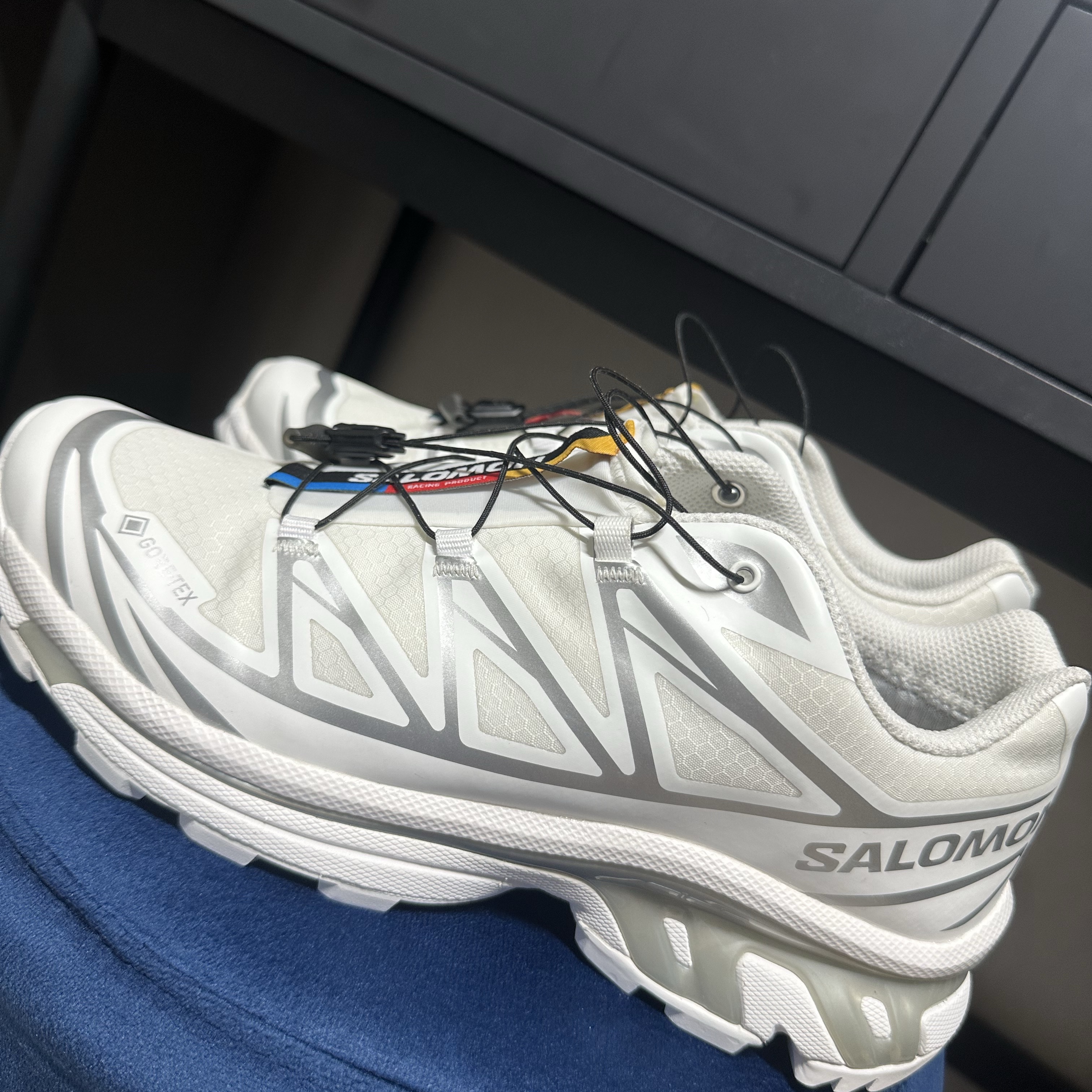Salomon XT-6 Gore-Tex White Silver 착용 스타일