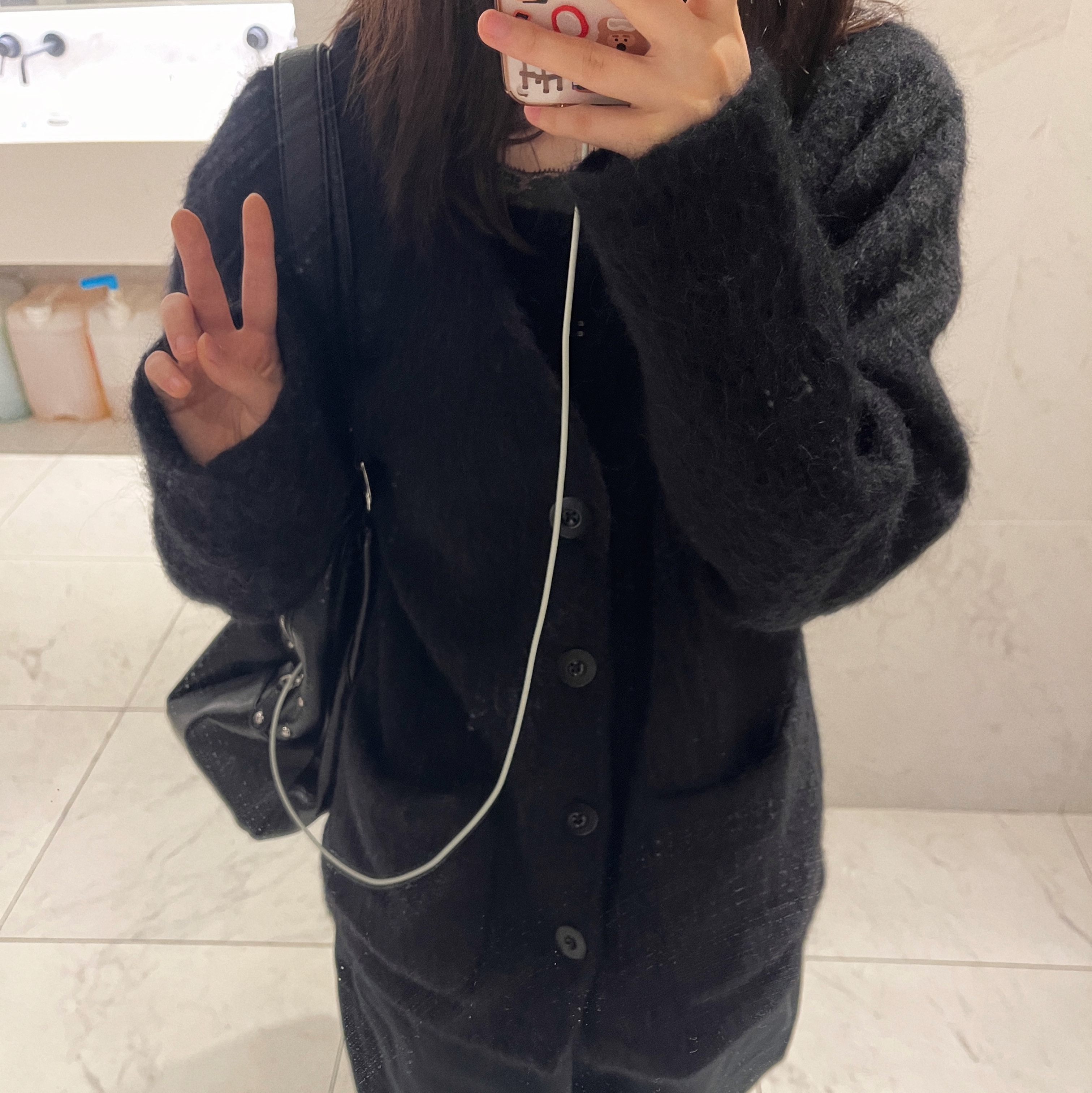 Our Legacy Cardigan Mohair Black 착용 스타일