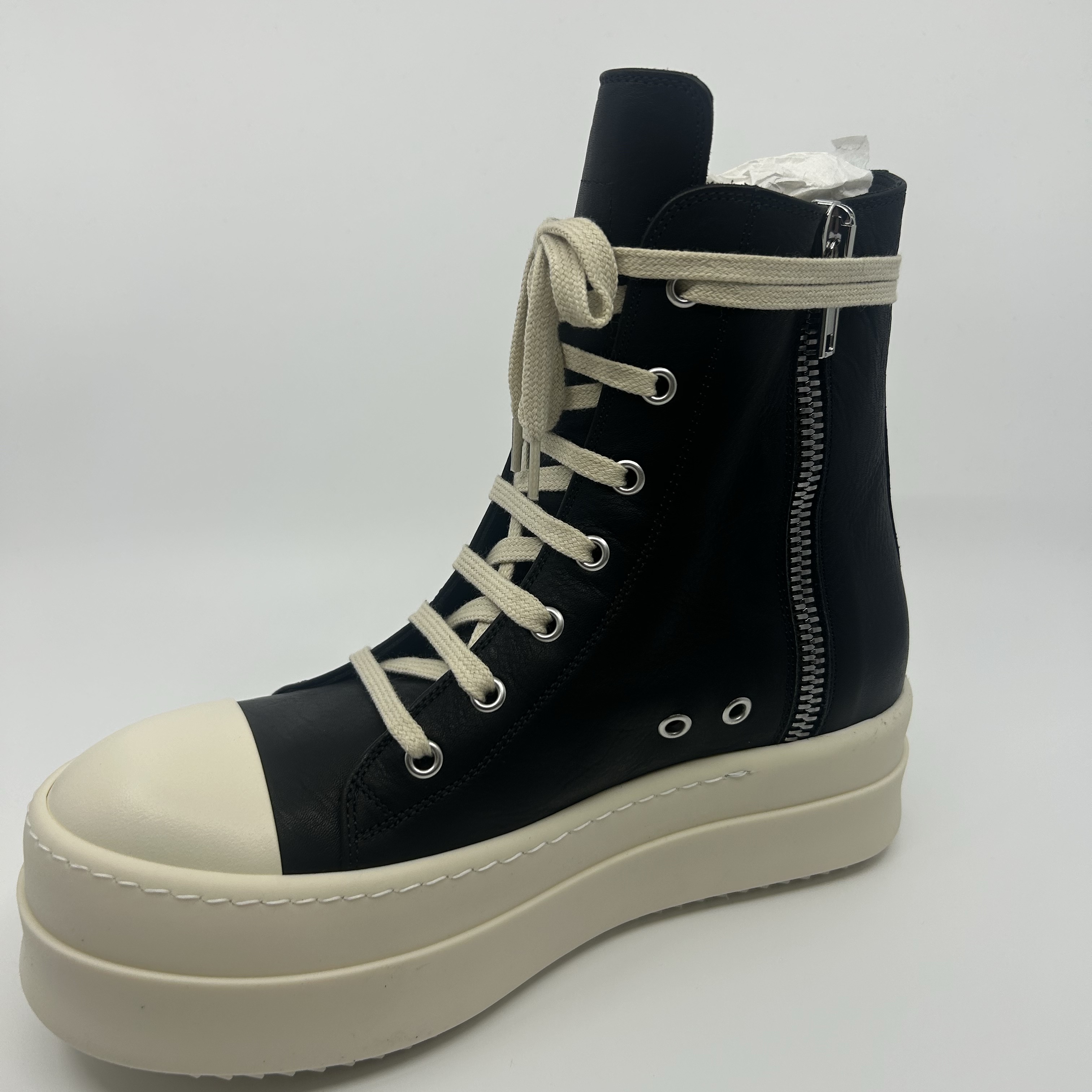 (W) Rick Owens Porterville Mega Bumper Sneakers in Washed Calf Black Milk 착용 스타일