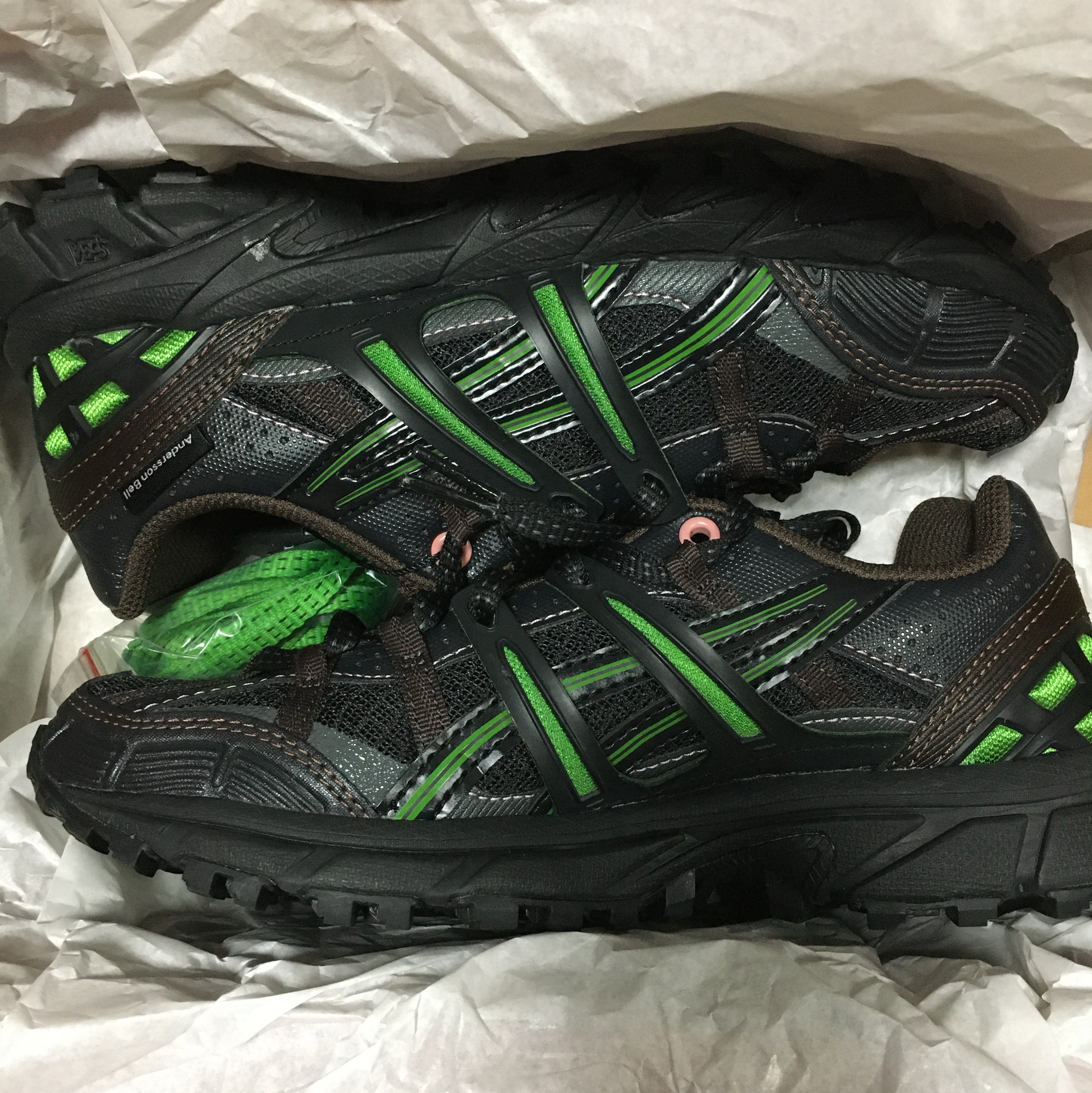 Asics x Andersson Bell Gel-Sonoma 15-50 Black Green 착용 스타일 - 1