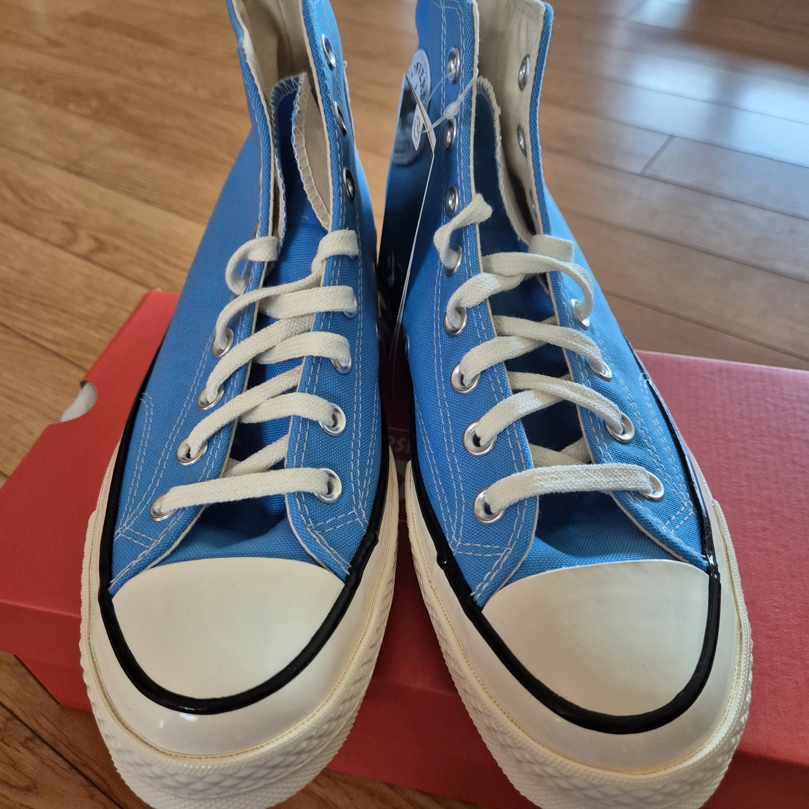 Converse Chuck 70 High Vintage Canvas University Blue 착용 스타일 - 2