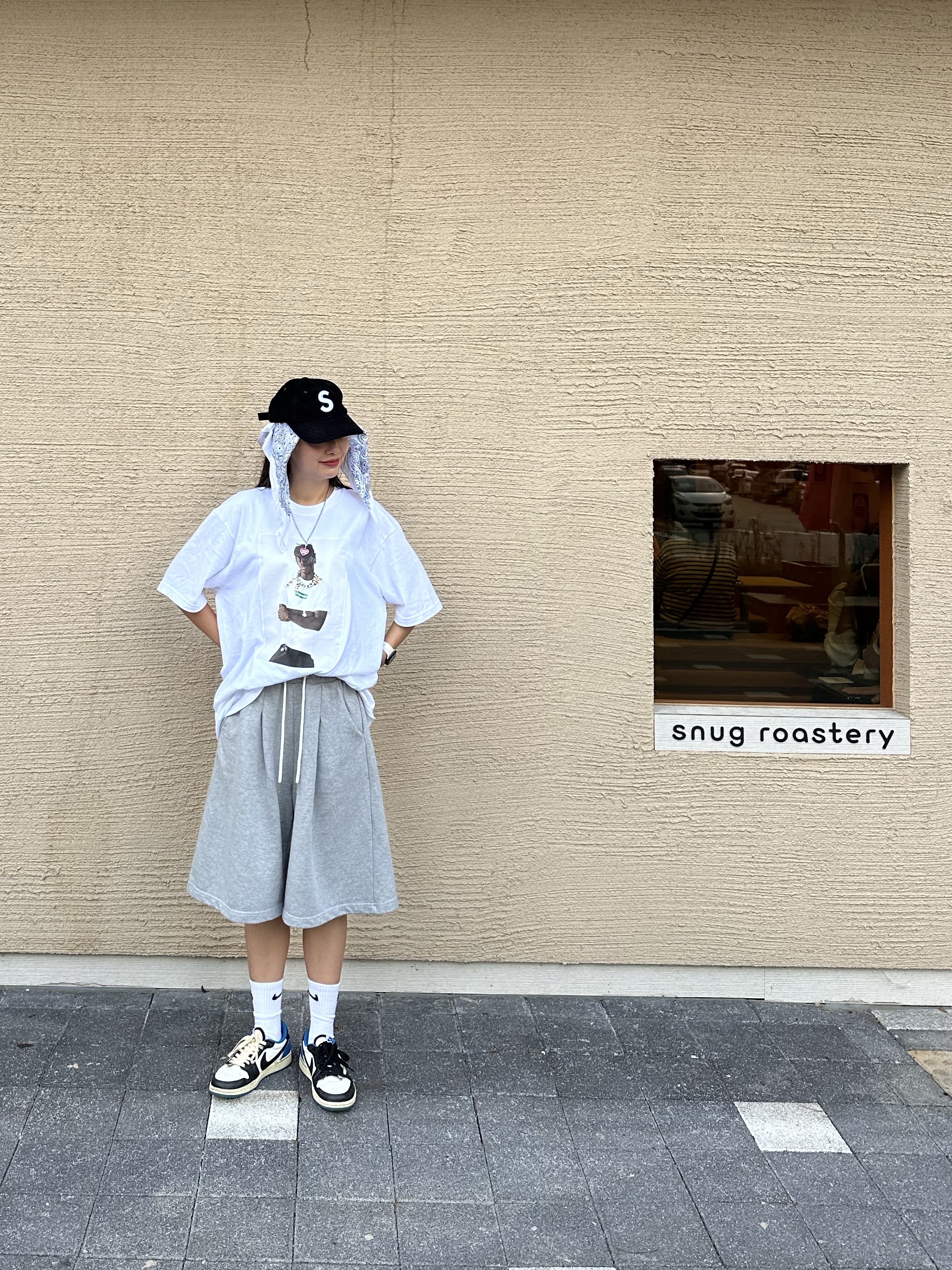 Supreme Tyler The Creator T-Shirt White - 24FW, Human Made Five Heart Necklace Silver 착용 스타일 - 7