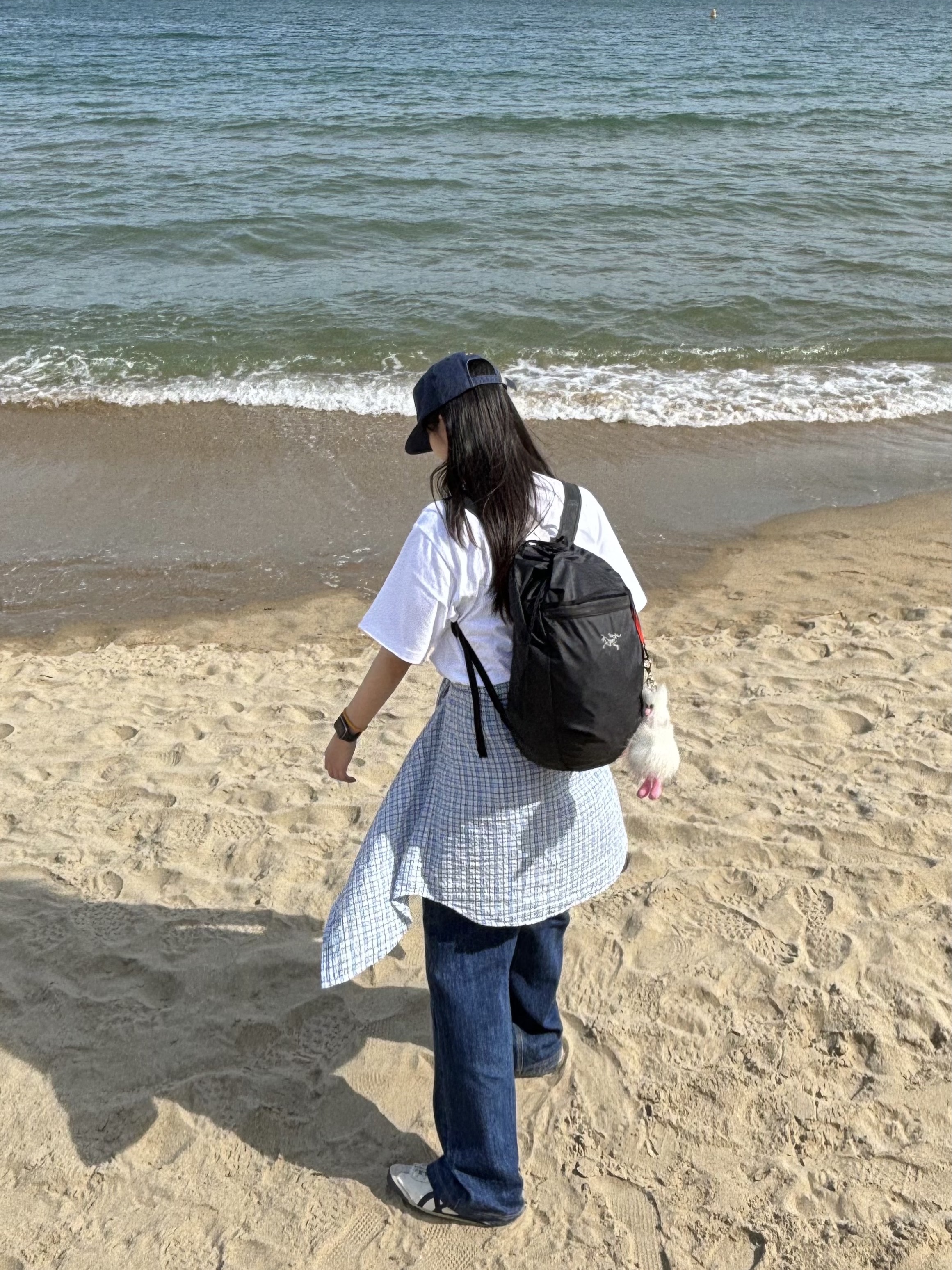 Hello Sunrise Washed HS Arch Logo 6Panel Cap Navy & Orange, BAPE College T-Shirt White 착용 스타일 - 2