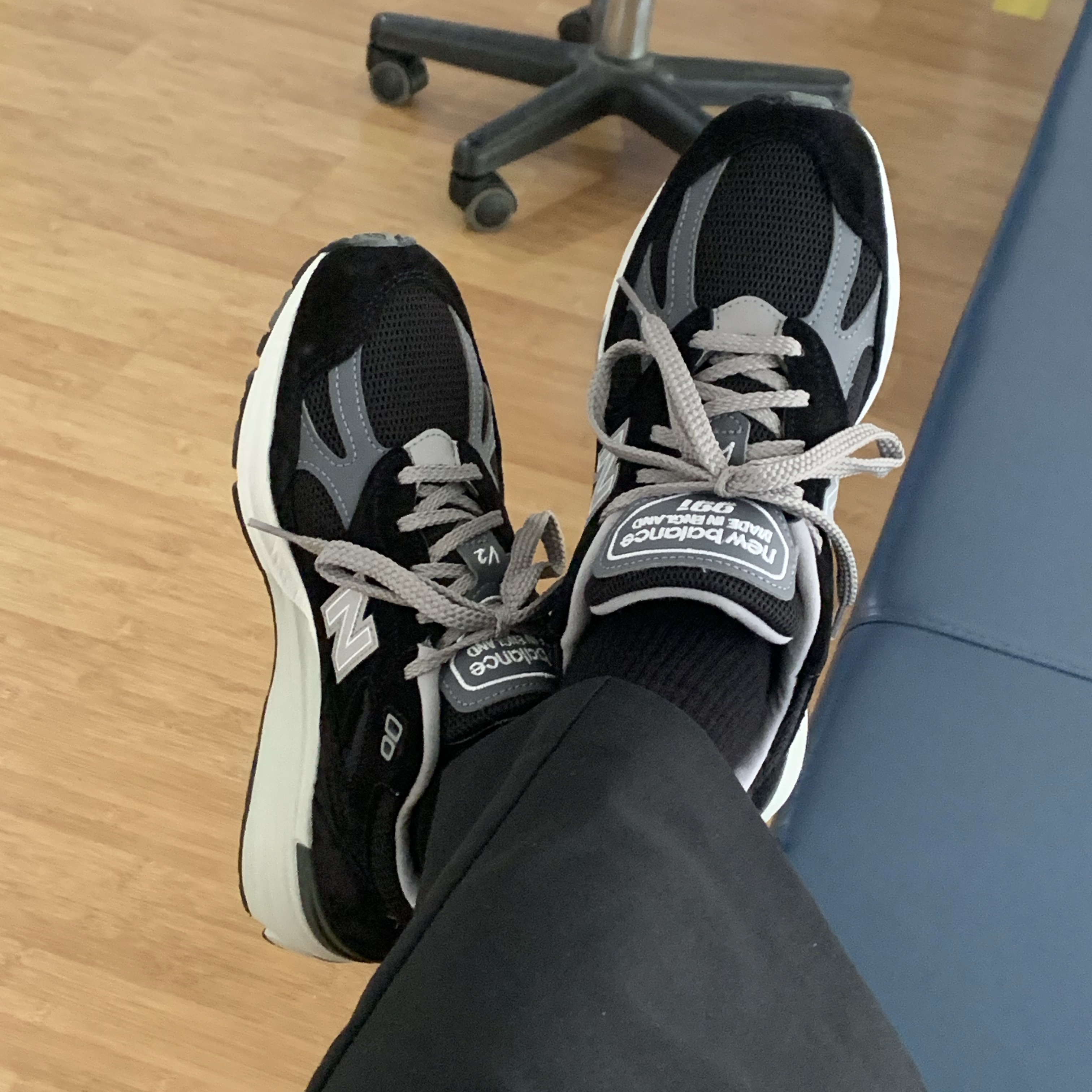 New Balance 991v2 Made in UK Black 착용 스타일