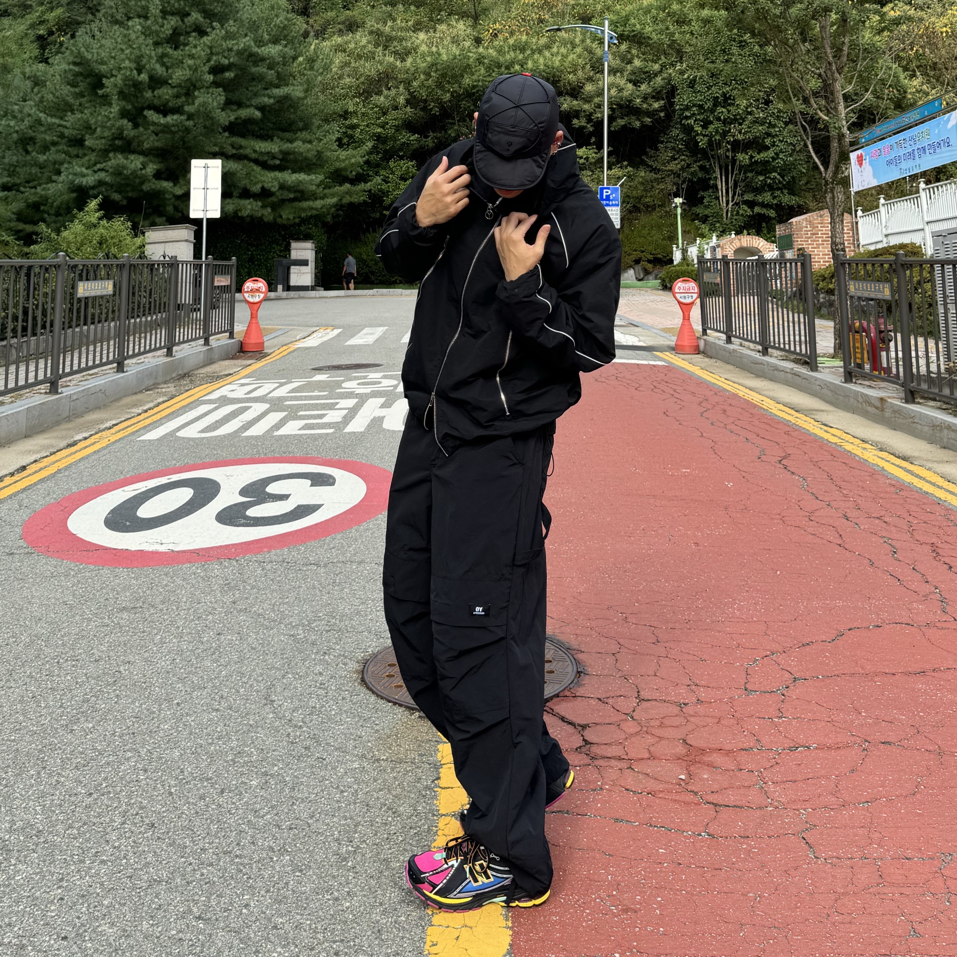 New Balance 1906R Crazy Color 착용 스타일