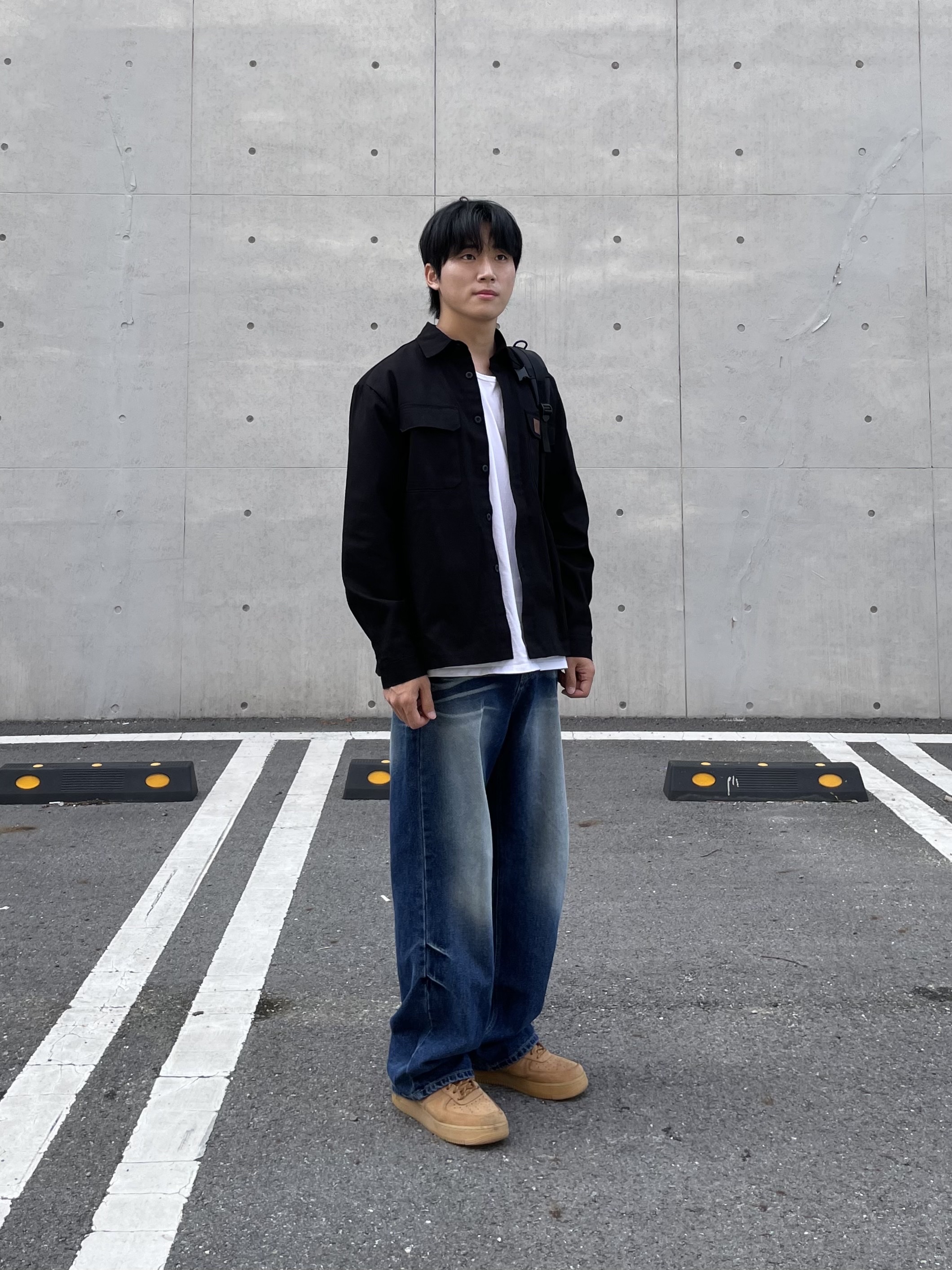 Ader Error Significant Tag Backpack 02 Noir, Nike Air Force 1 '07 WB Flax 착용 스타일 - 2