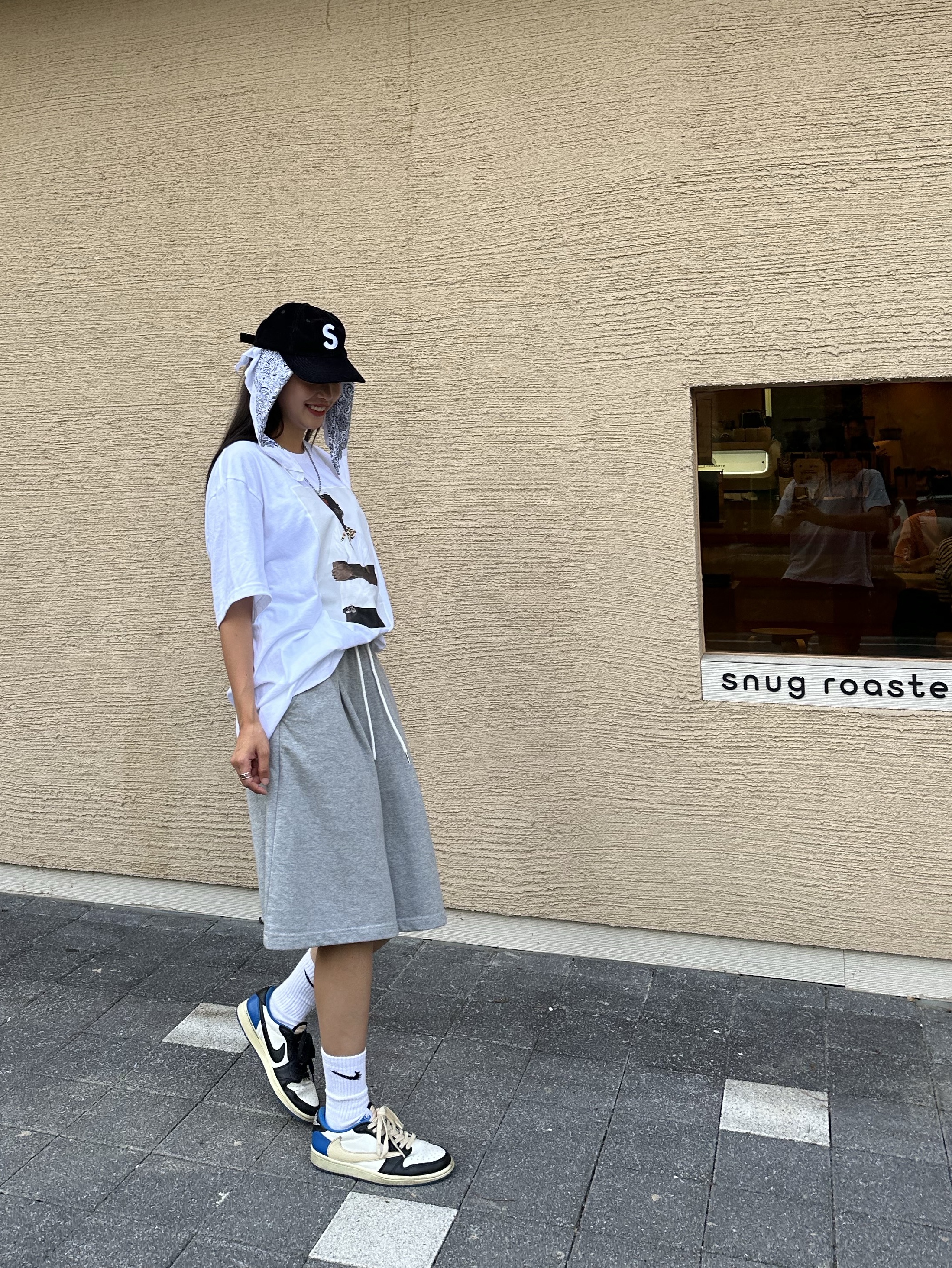 Supreme Tyler The Creator T-Shirt White - 24FW, Human Made Five Heart Necklace Silver 착용 스타일 - 6