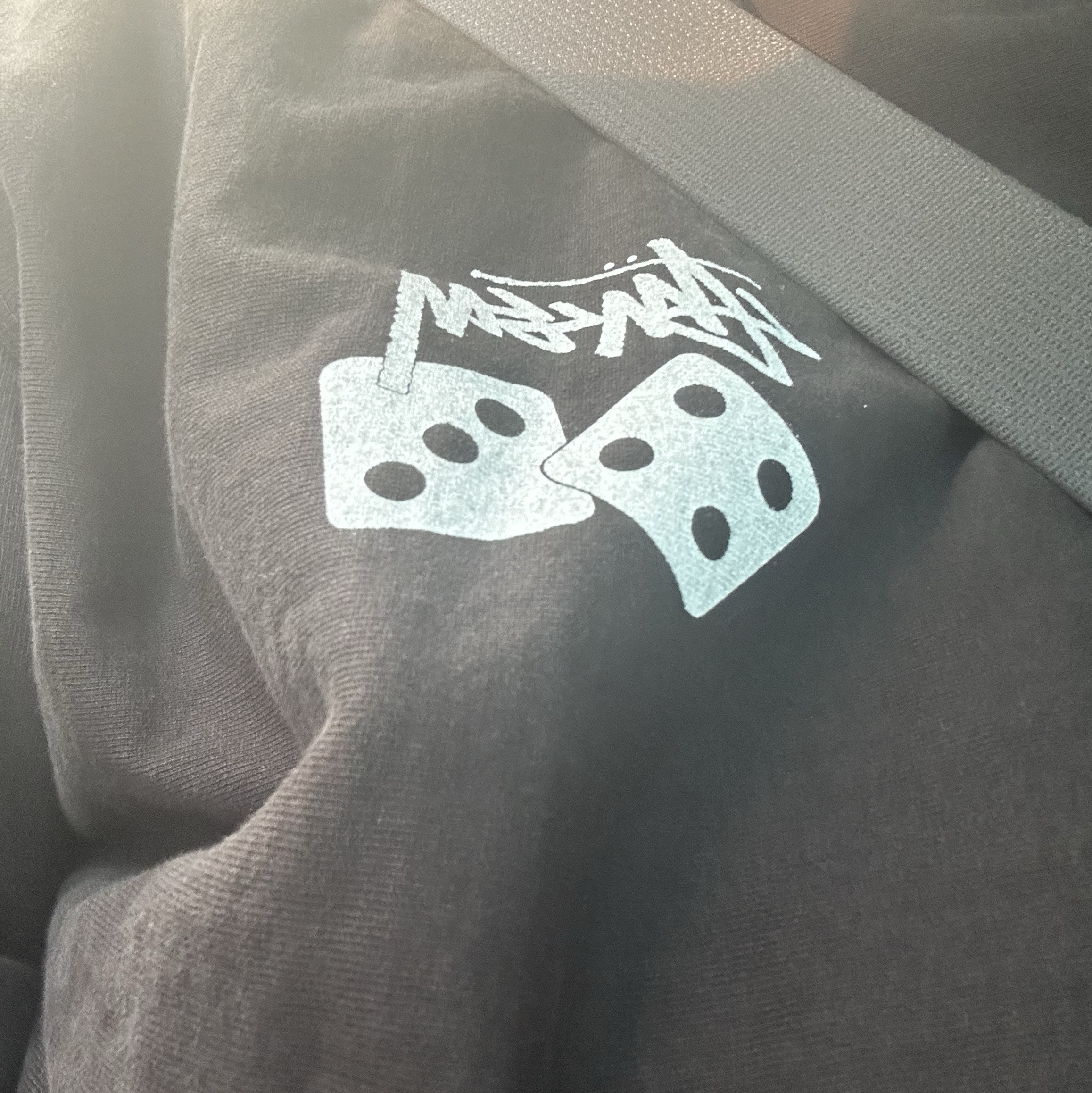 Stussy Dice Pigment Dyed Crew Black 착용 스타일