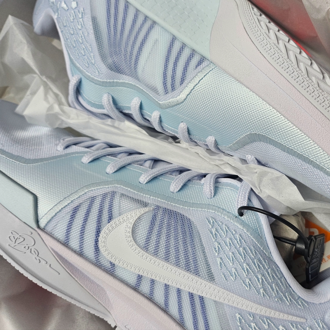 Nike Sabrina 2 EP Conductor 착용 스타일 - 1