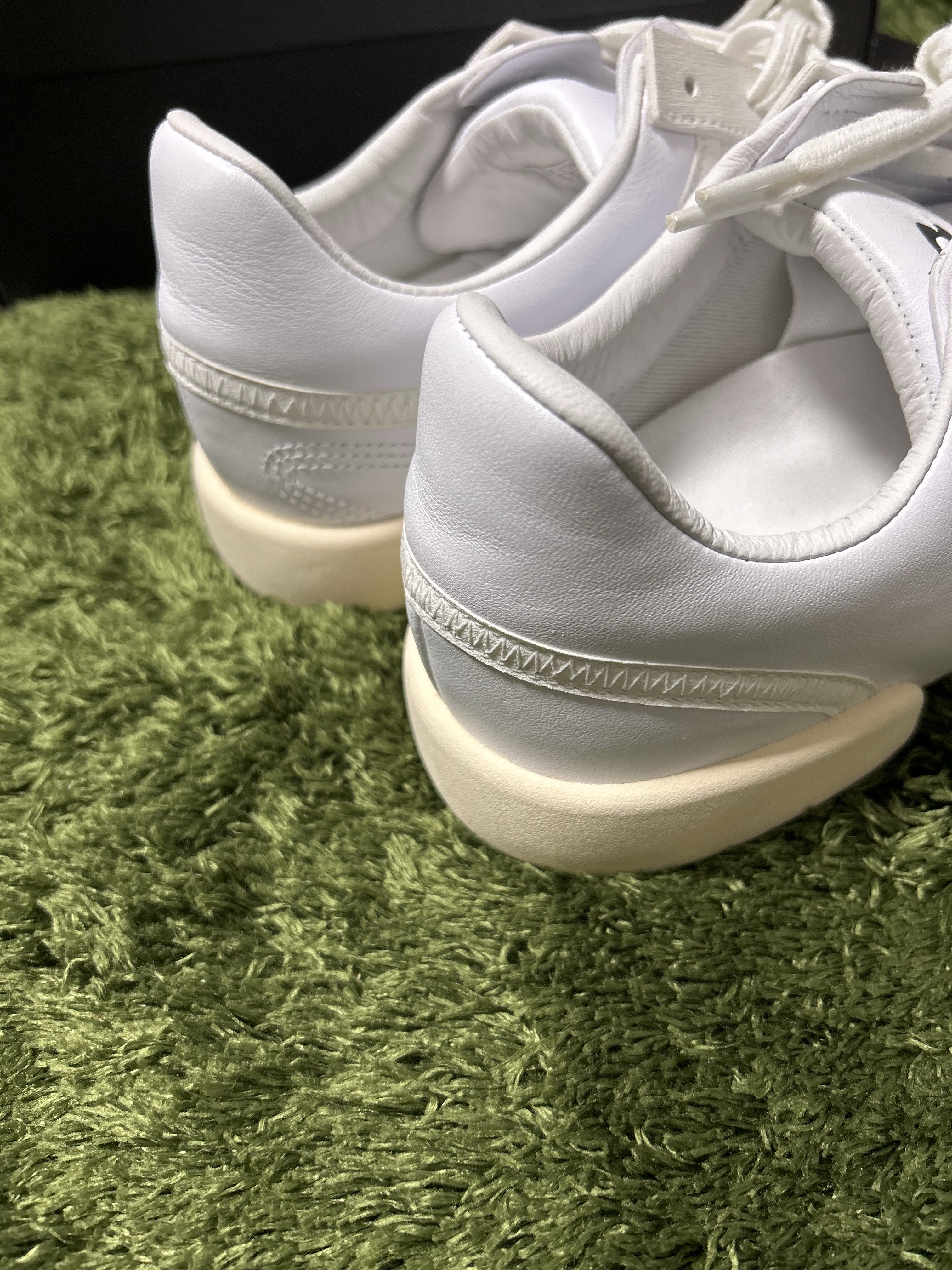 Y-3 Yunu White Ecru Tint 착용 스타일 - 6