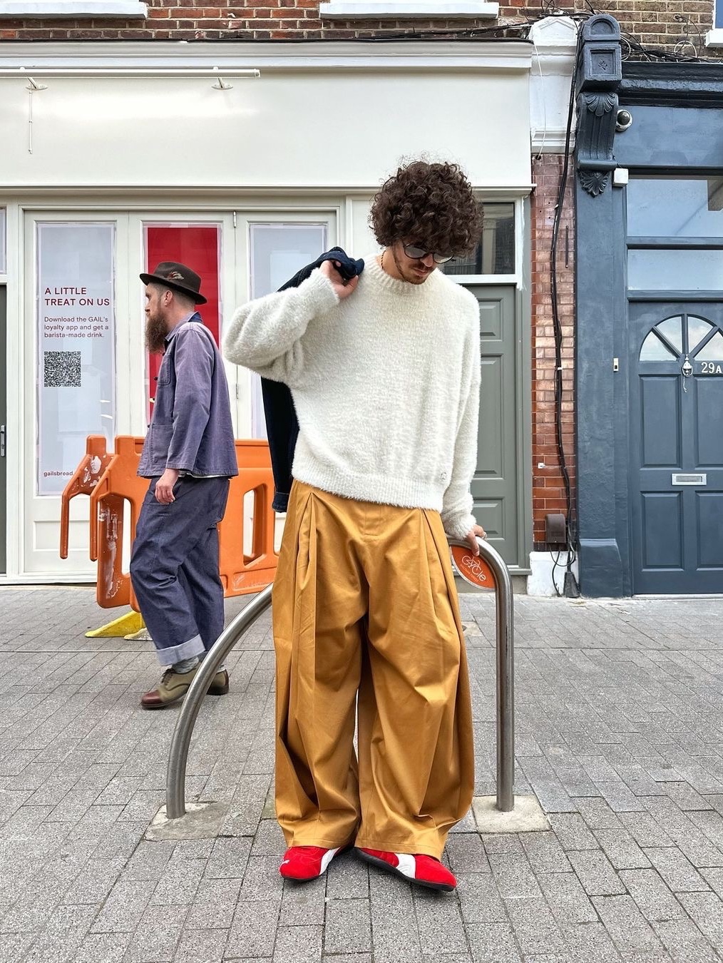 Sage Nation Box Pleat Trouser Sand - 24FW 착용 스타일 - 3
