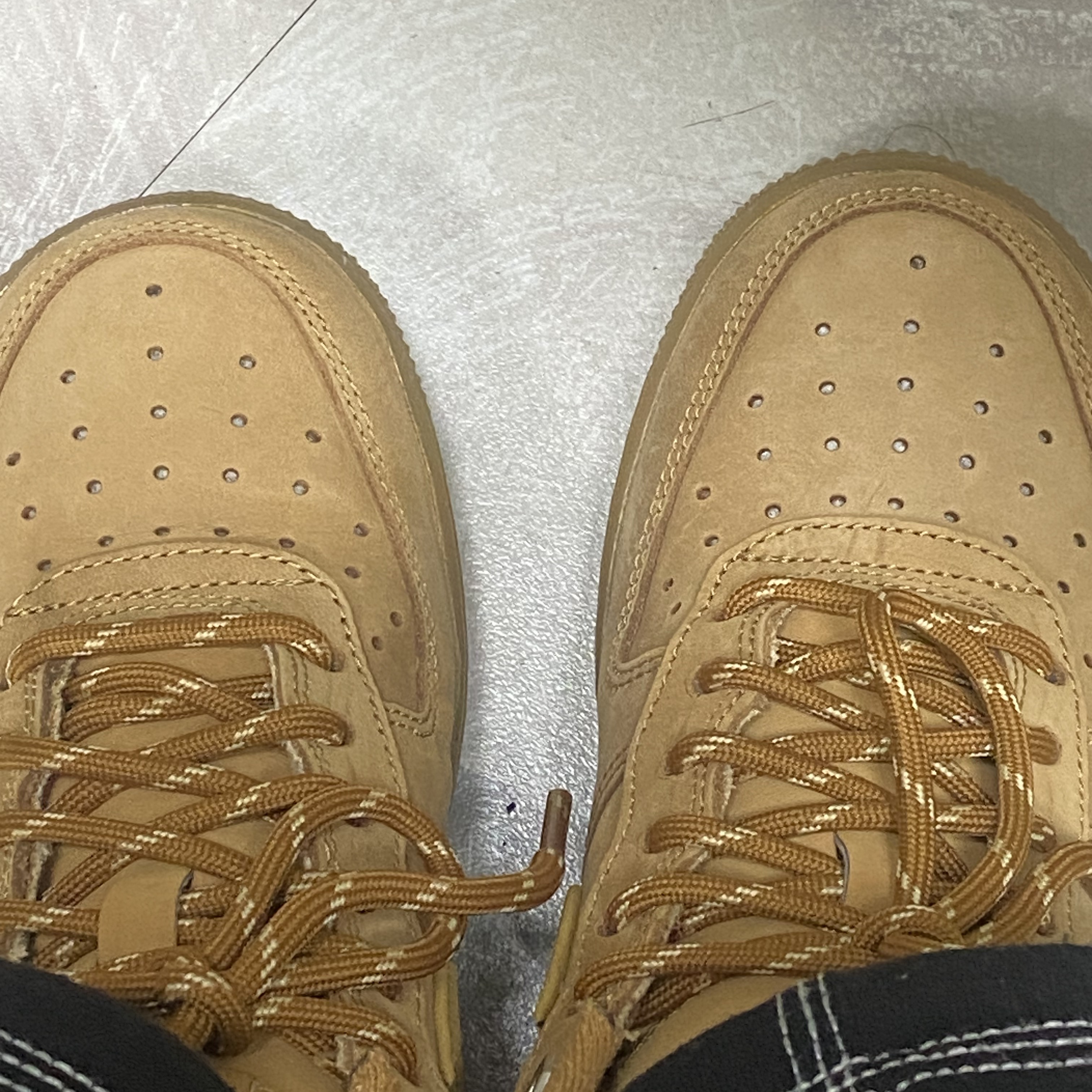 (W) Nike Air Force 1 '07 WB Flax Wheat 착용 스타일 - 2