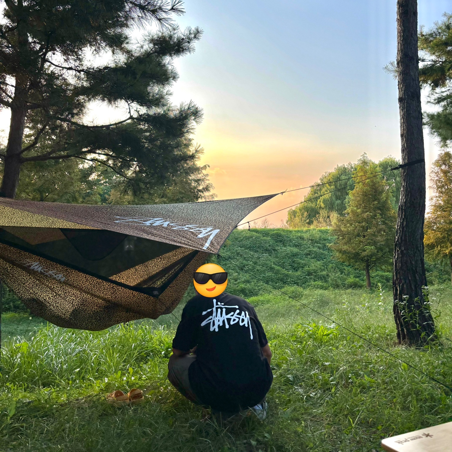 Stussy x Hennessy Expedition Zip Hammock Leopard Print, Stussy Basic Stussy T-Shirt Black 2024, 2025 착용 스타일 - 3