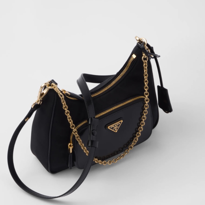 Prada Re-Nylon and Brushed Leather Mini Bag Black 착용 스타일