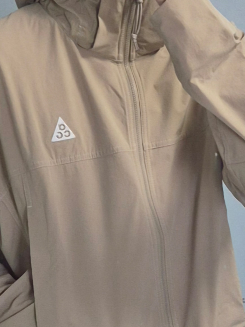 Nike ACG Sun Farer Jacket Khaki Summit White - Asia 착용 스타일 - 2