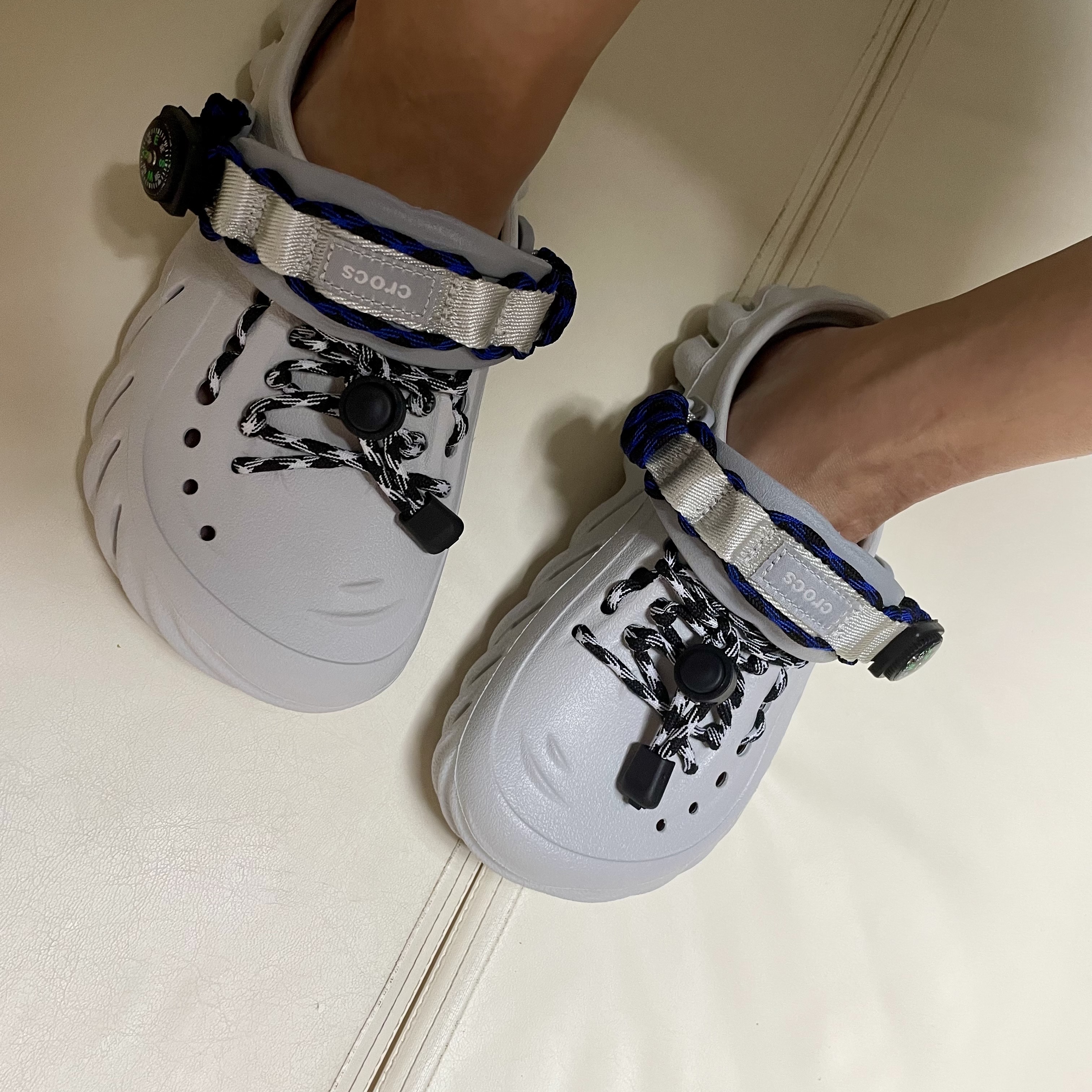 Crocs Echo Clog Atmosphere 착용 스타일