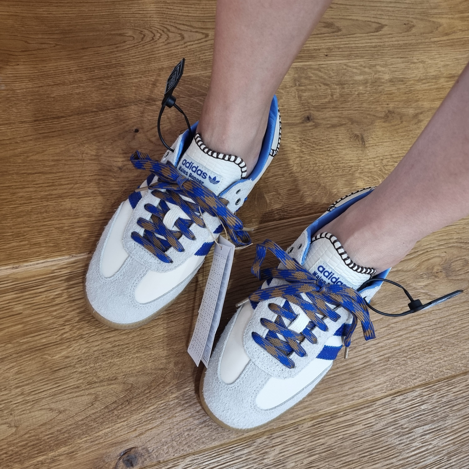 Adidas x Wales Bonner Samba Wonder Clay Royal Blue 착용 스타일
