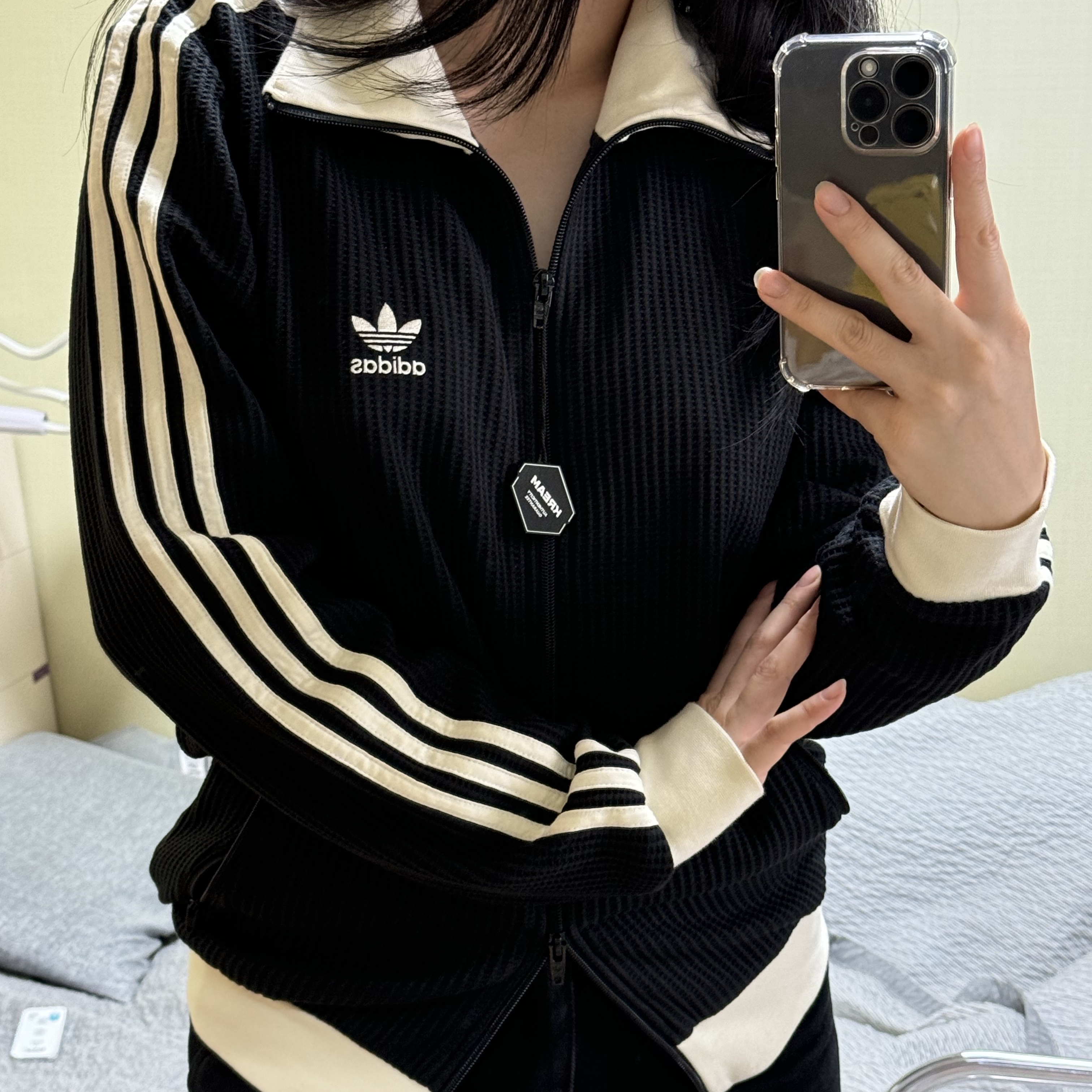 Adidas Waffle Beckenbauer Track Top Black - KR Sizing 착용 스타일
