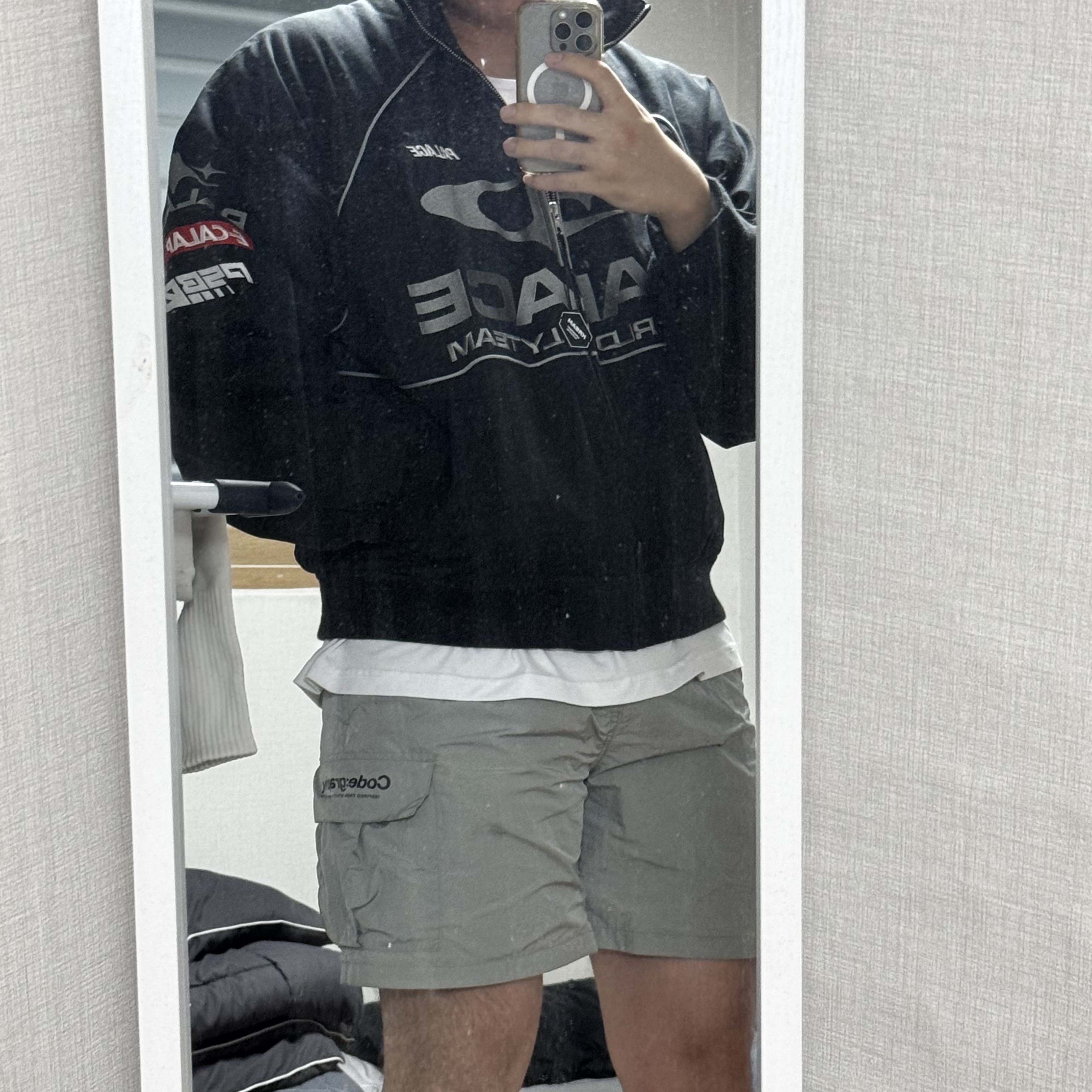 Palace Pally Rally Jacket Black - 24FW 착용 스타일