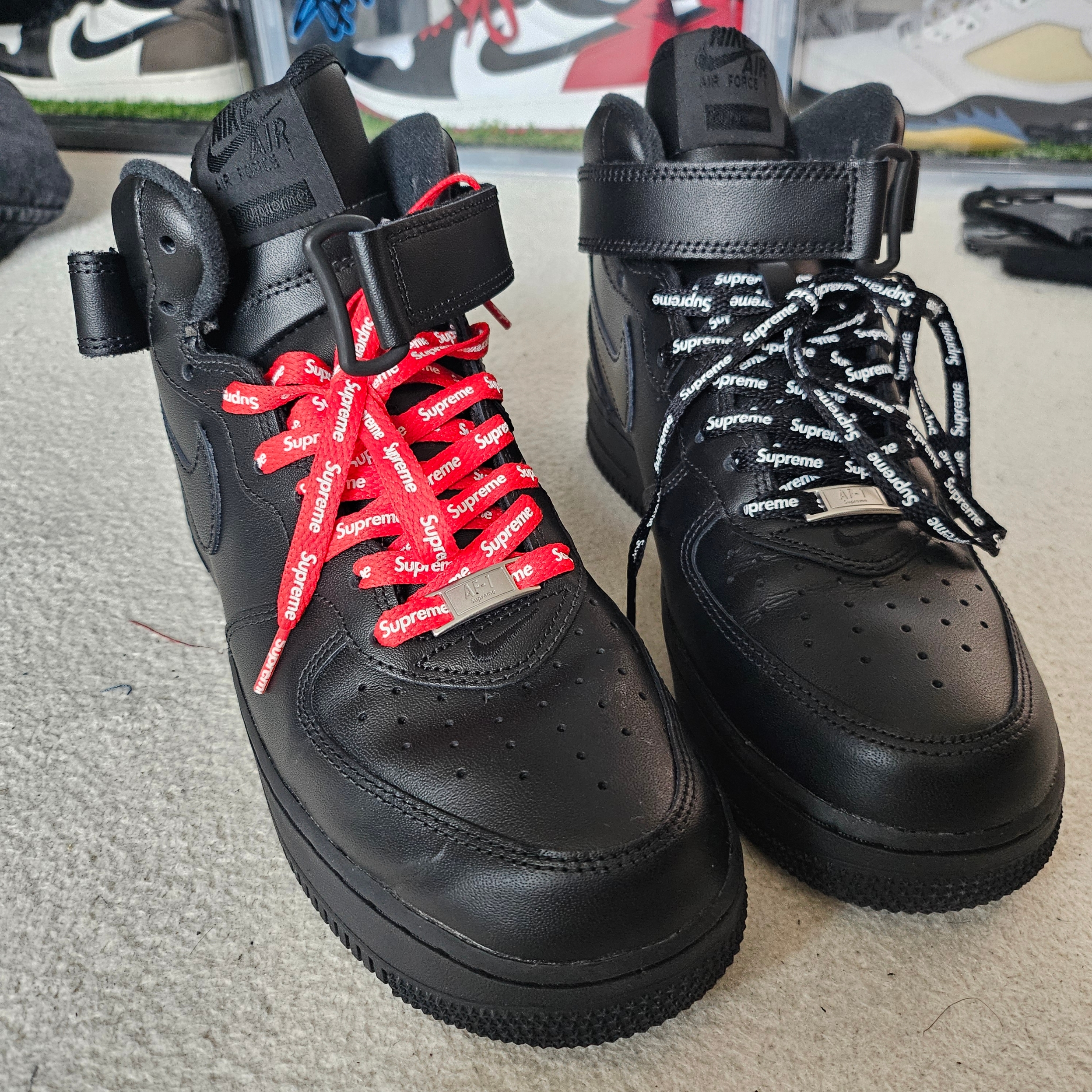 Nike x Supreme Air Force 1 Mid Black 착용 스타일 - 2