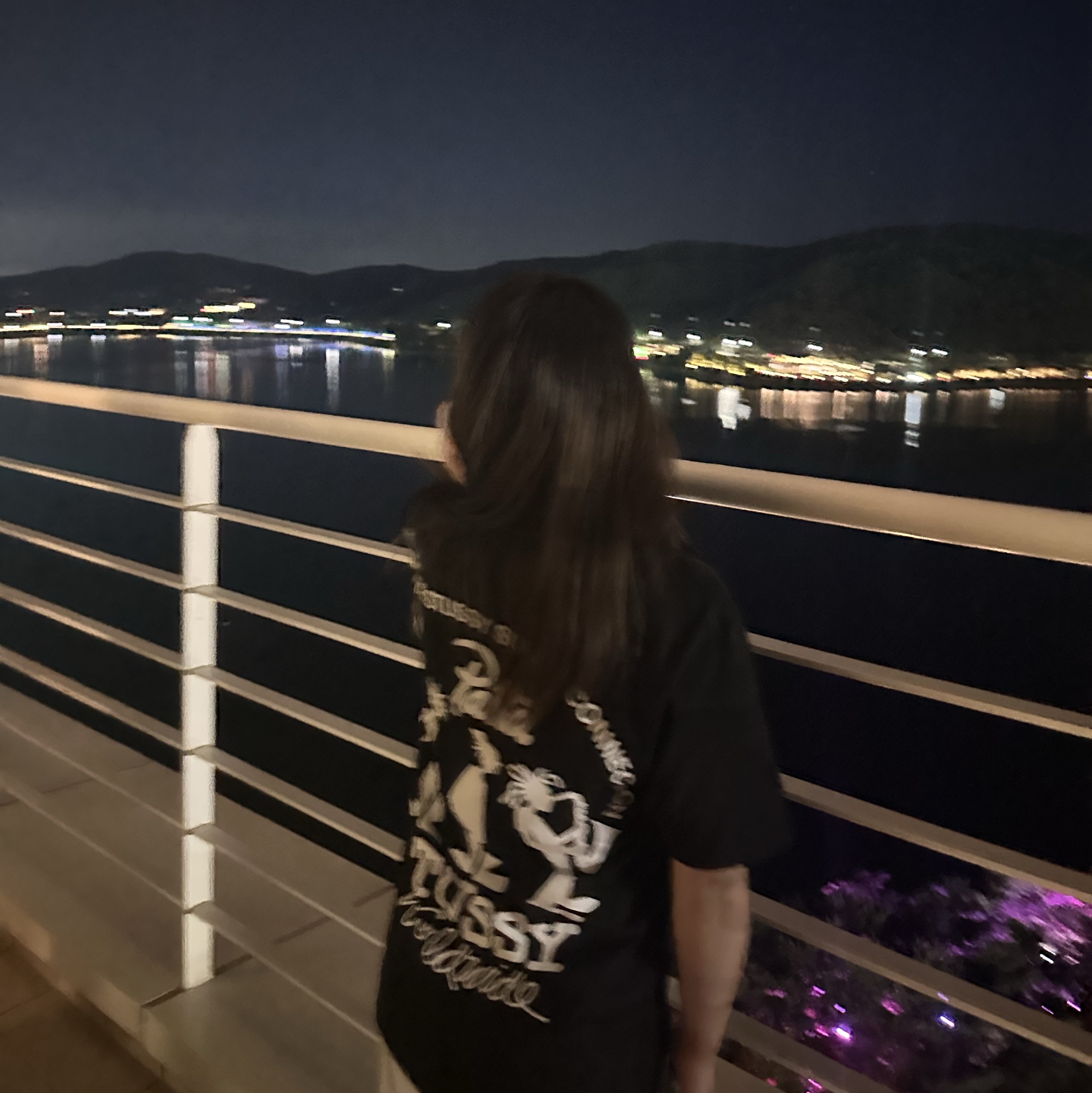 Stussy x Patta Sound Connection T-Shirt Black 착용 스타일