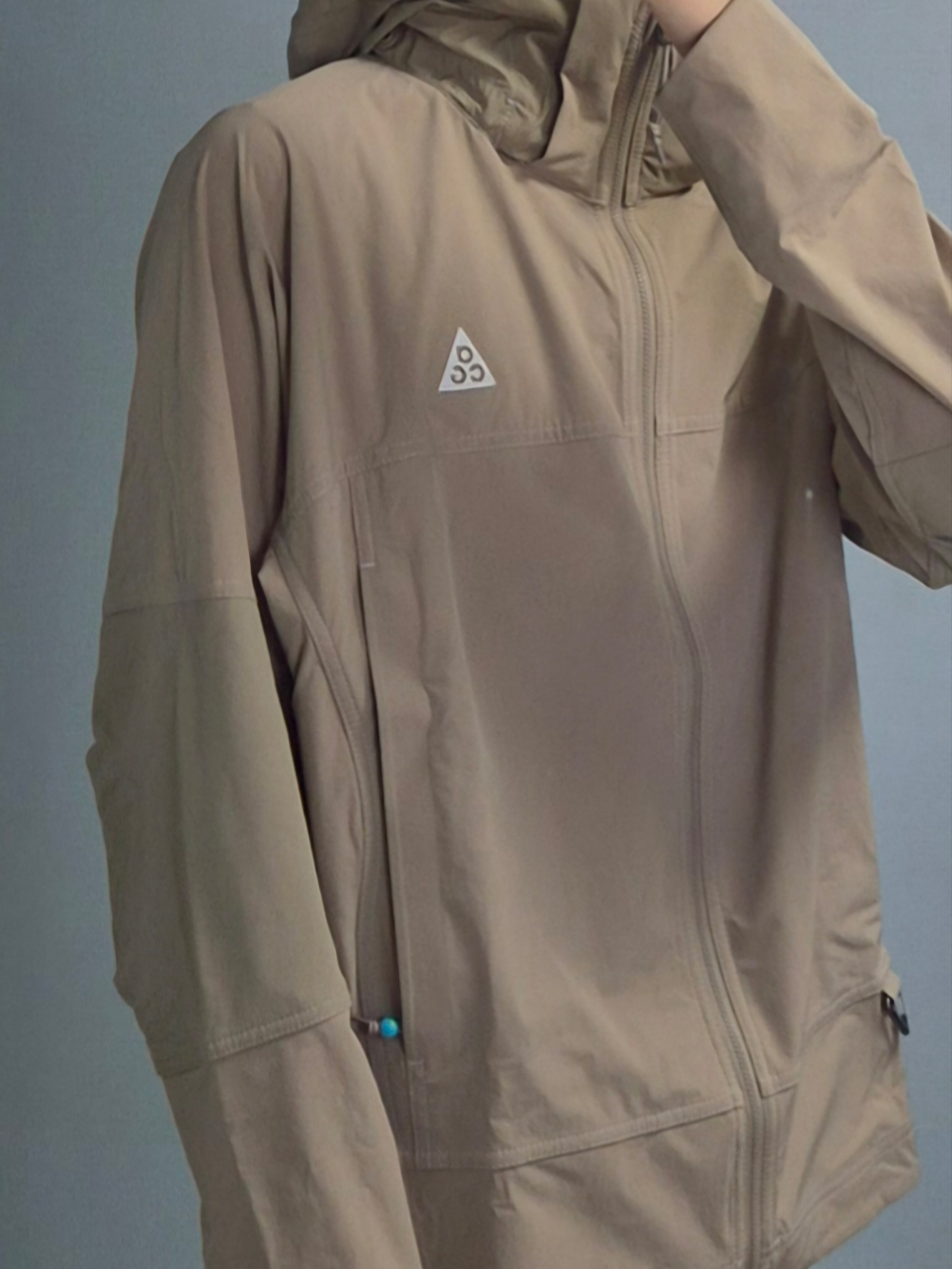 Nike ACG Sun Farer Jacket Khaki Summit White - Asia 착용 스타일 - 1