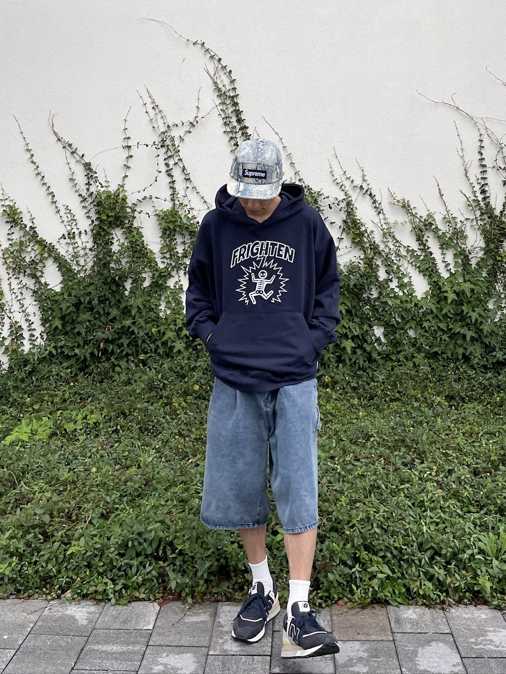 Supreme Denim Camp Cap Snake - 24FW, New Balance 574 Legacy Blue Navy 착용 스타일