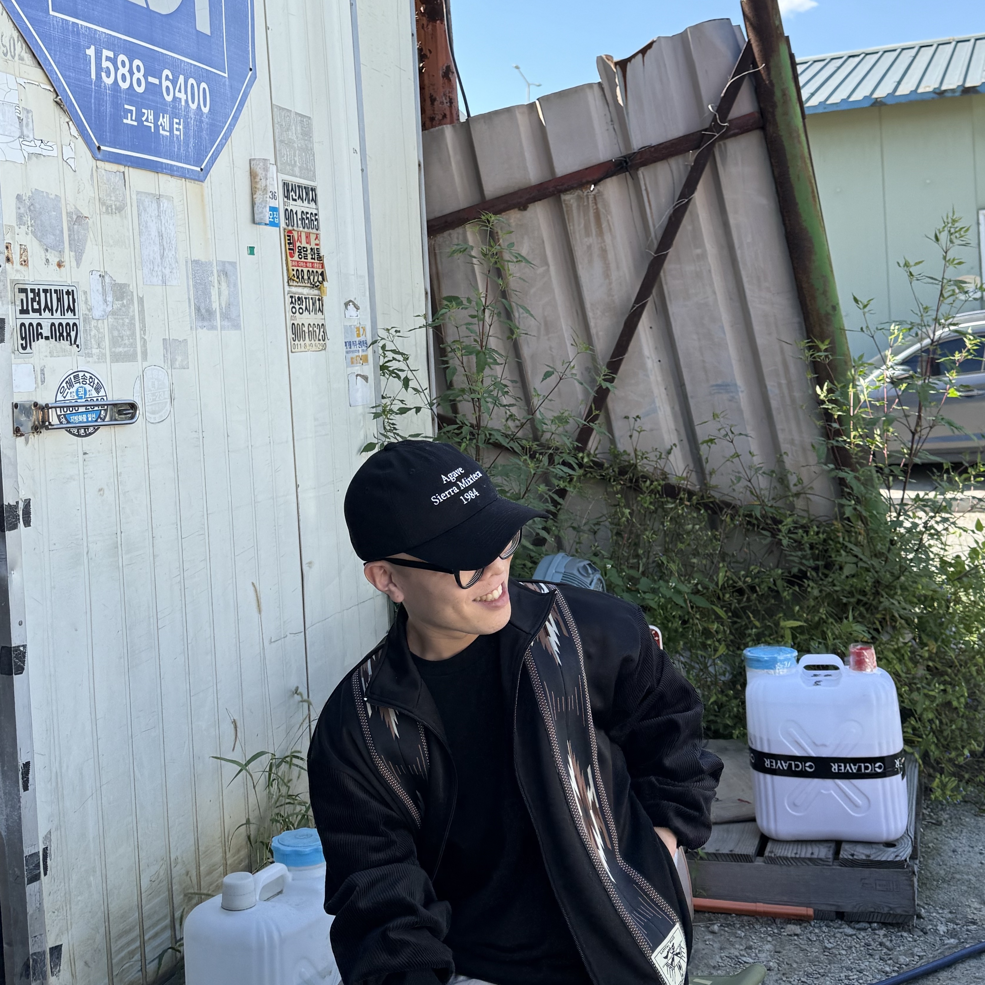 Kapital Smooth Jersey Kochi & Zephyr Track Jacket Black 착용 스타일 - 2