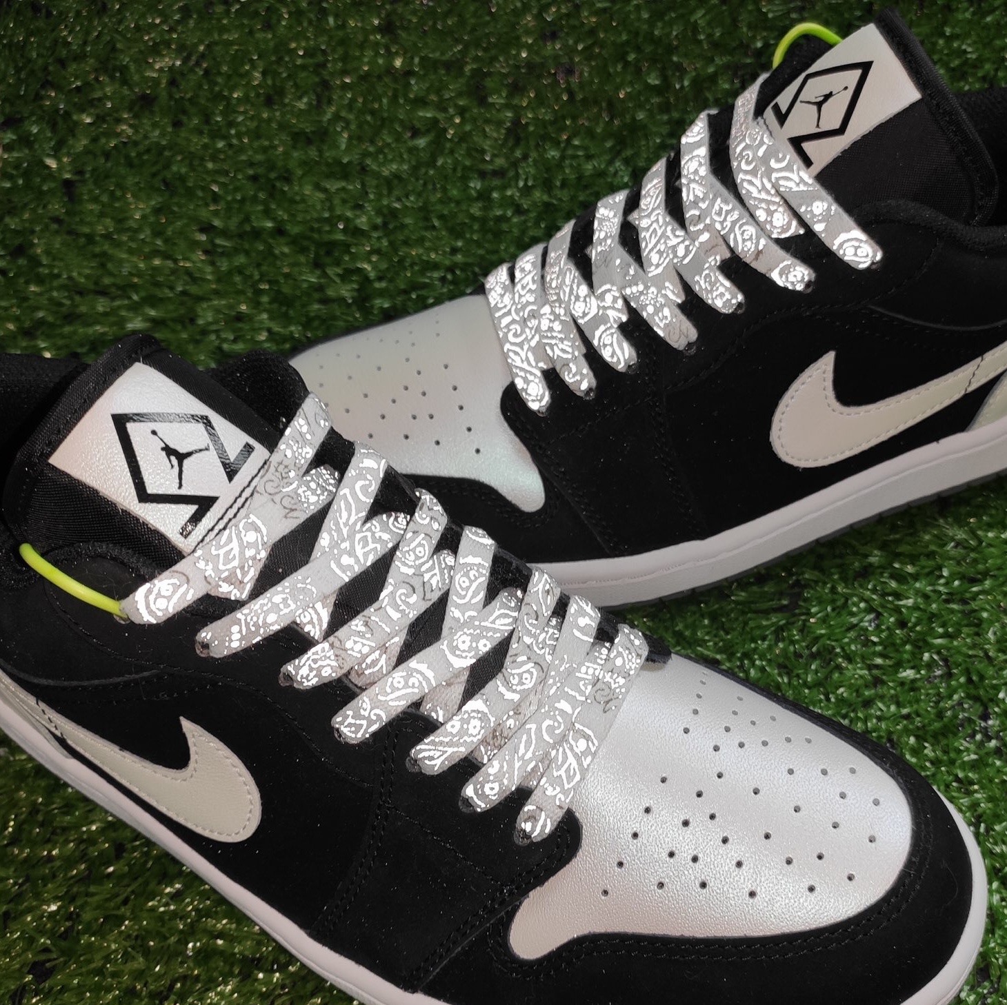 Jordan 1 Low SE Diamond 착용 스타일
