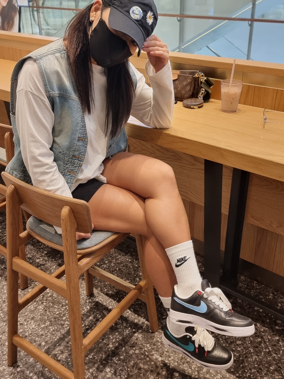 Nike x Peaceminusone Air Force 1 Low Para-Noise 3.0 Black and Multicolor 착용 스타일 - 4