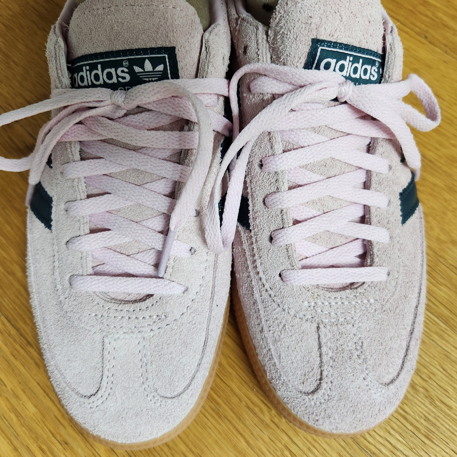 (W) Adidas Spezial Handball Clear Pink 착용 스타일