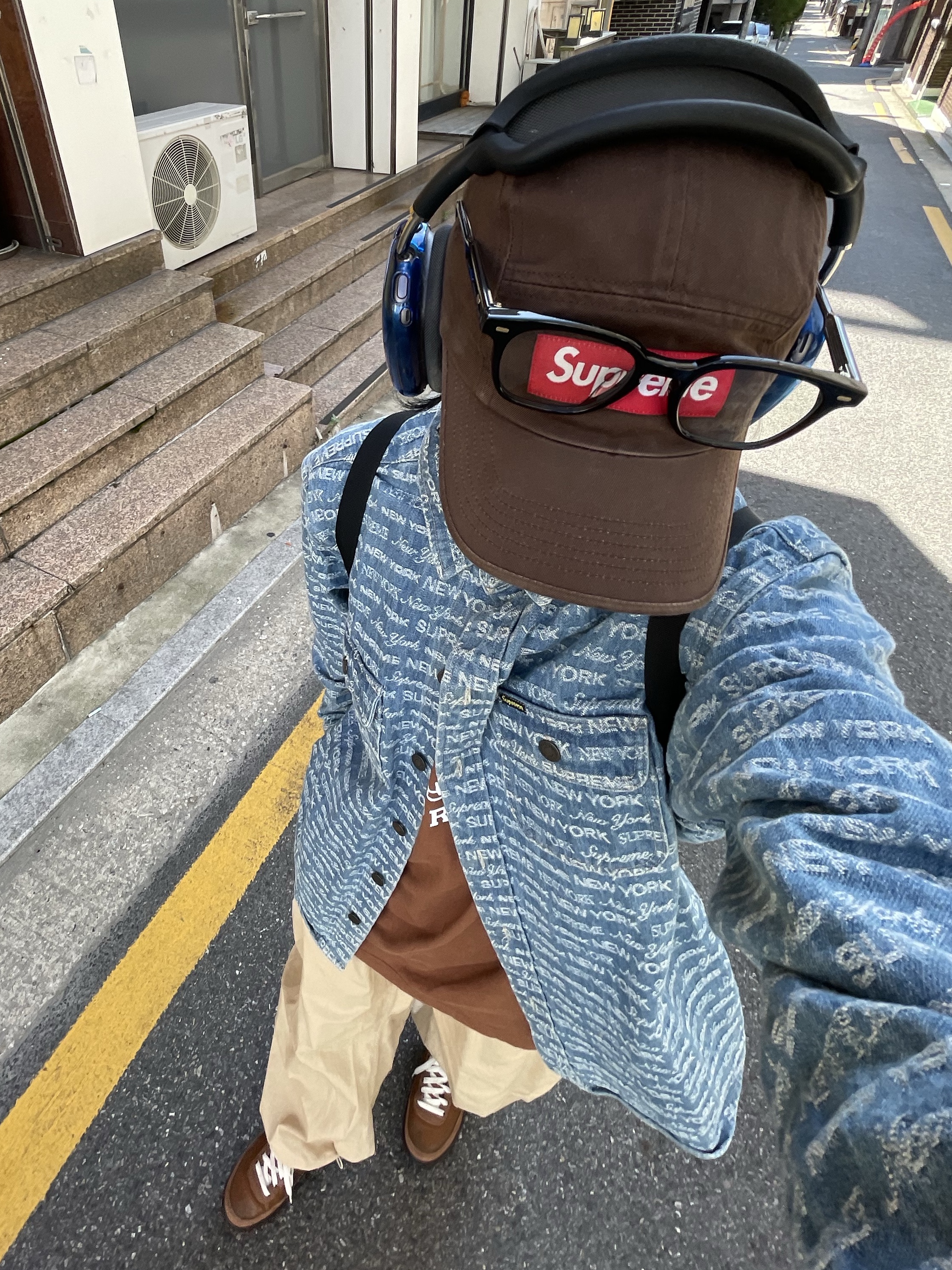 Nike x Tom Sachs General Purpose Shoe Brown, Supreme Skeleton T-Shirt Brown - 23FW 착용 스타일 - 1