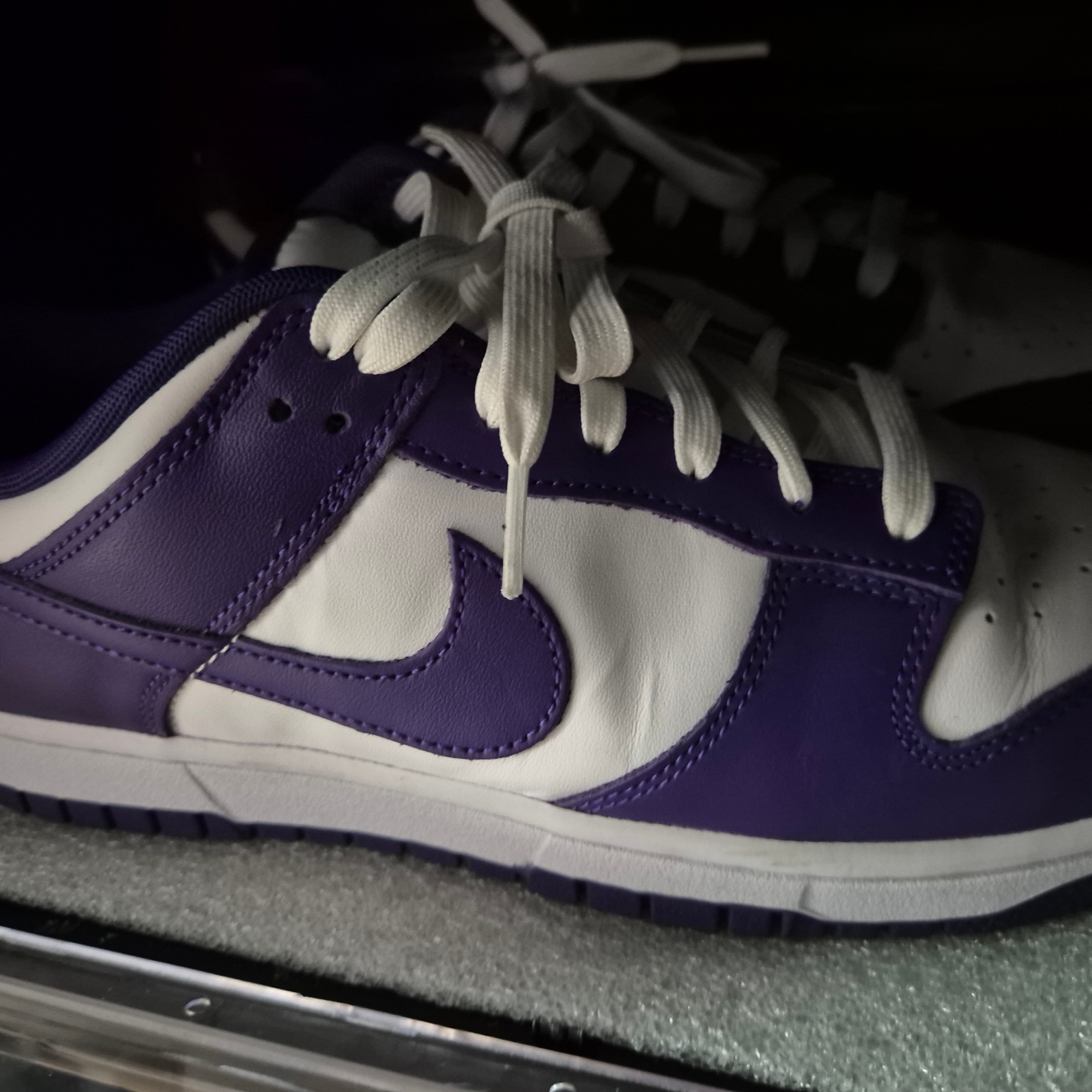 Nike Dunk Low Retro Championship Court Purple 착용 스타일