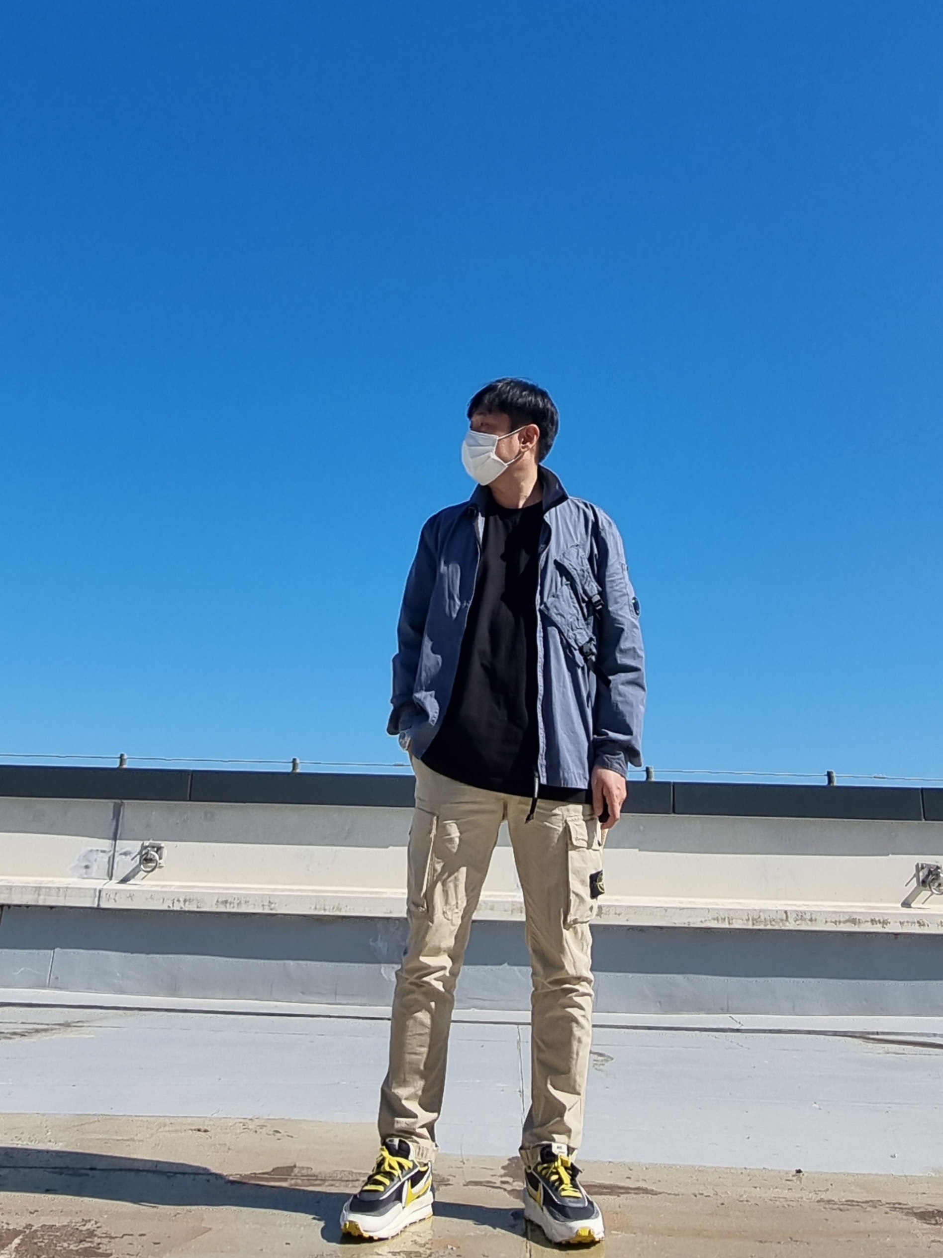 Nike x Sacai x Undercover LDWaffle Black Bright Citron, Stone Island 303WA Brushed Cotton Canvas Garment Dyed Cargo Pants Beige - 22SS 착용 스타일 - 4