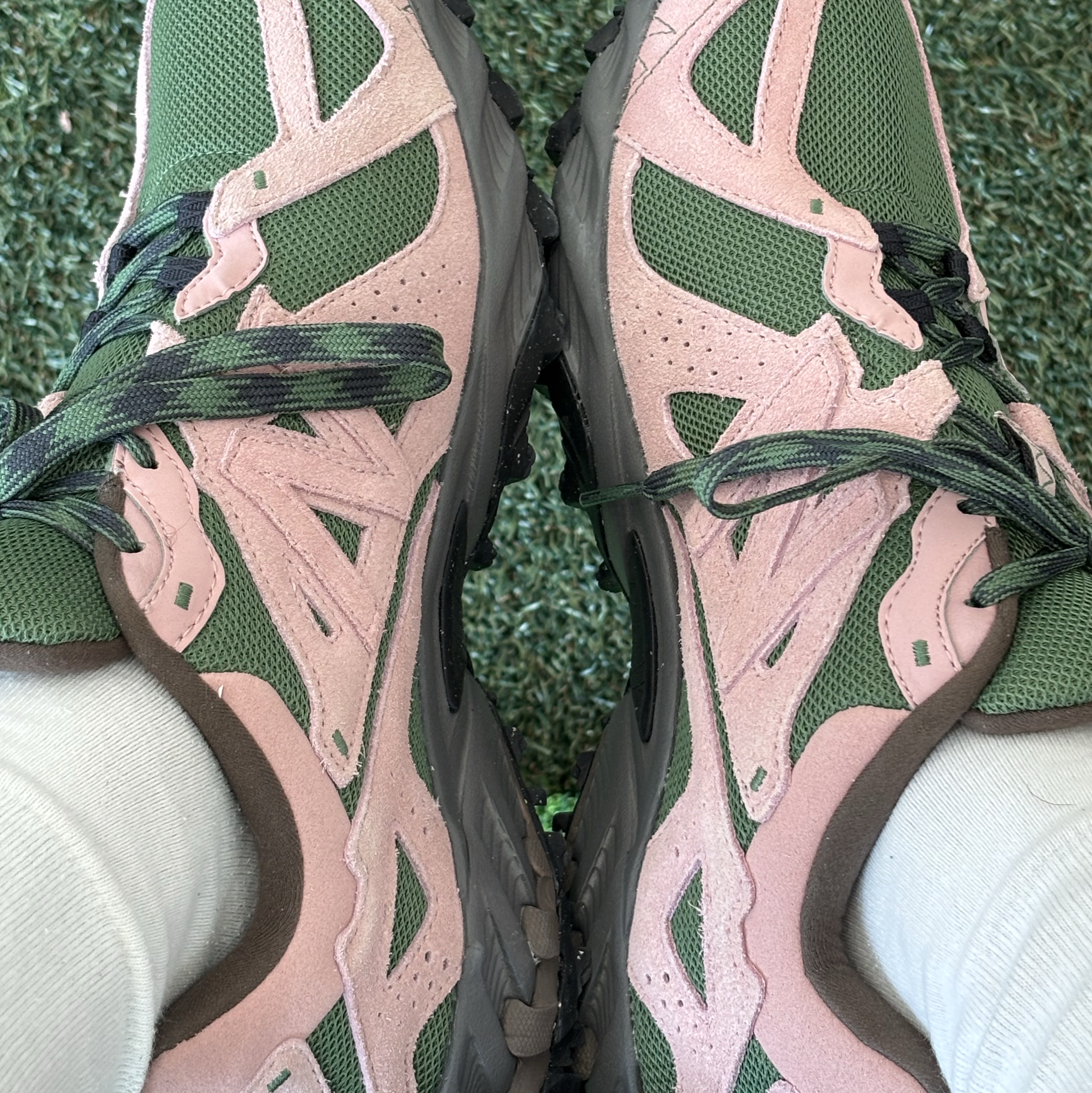 New Balance ML610T Pink Moon - D Standard 착용 스타일