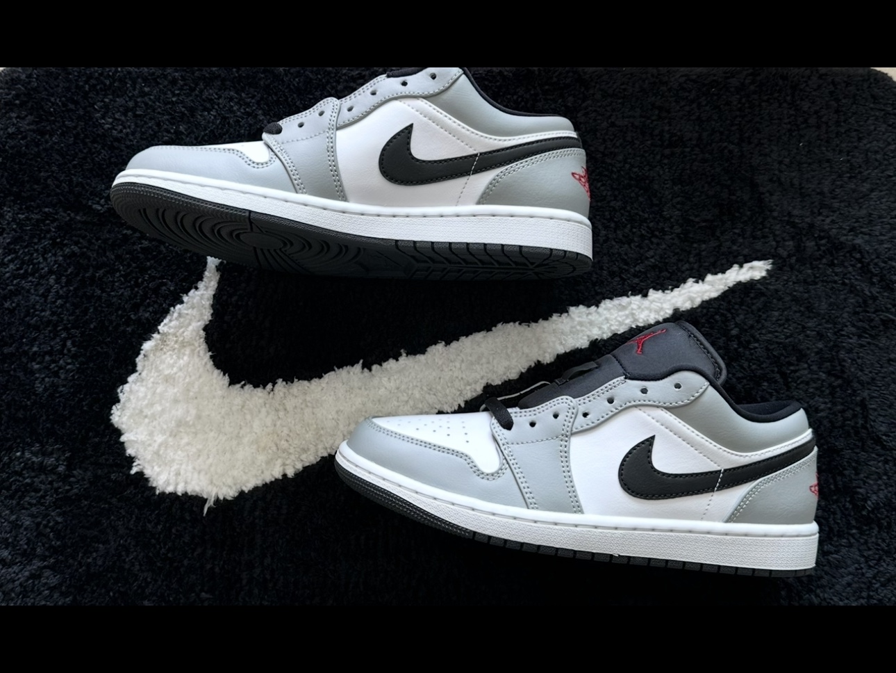 Jordan 1 Low Light Smoke Grey 착용 스타일 - 2