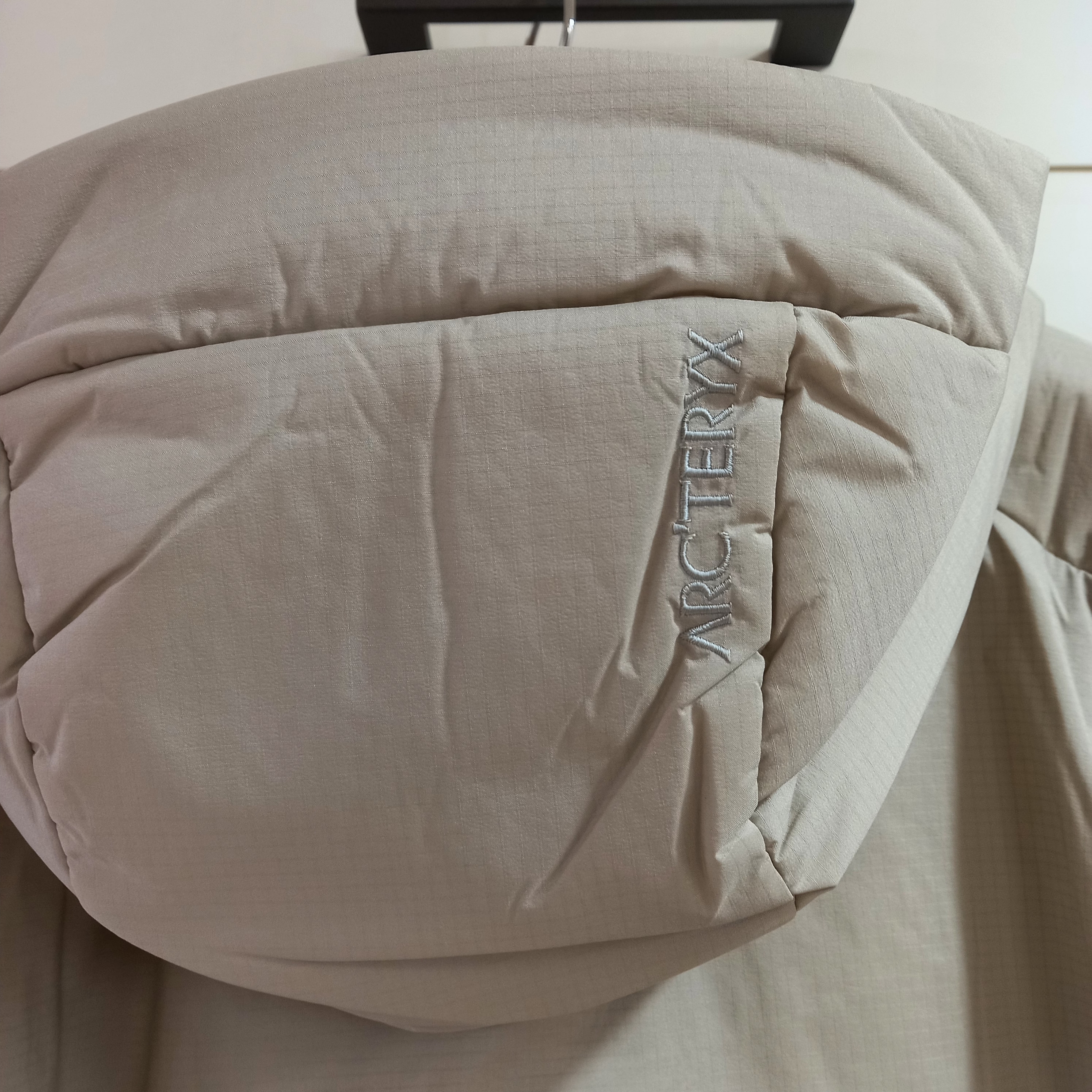 Arc'teryx Atom Heavyweight Hoody Rune 착용 스타일 - 5