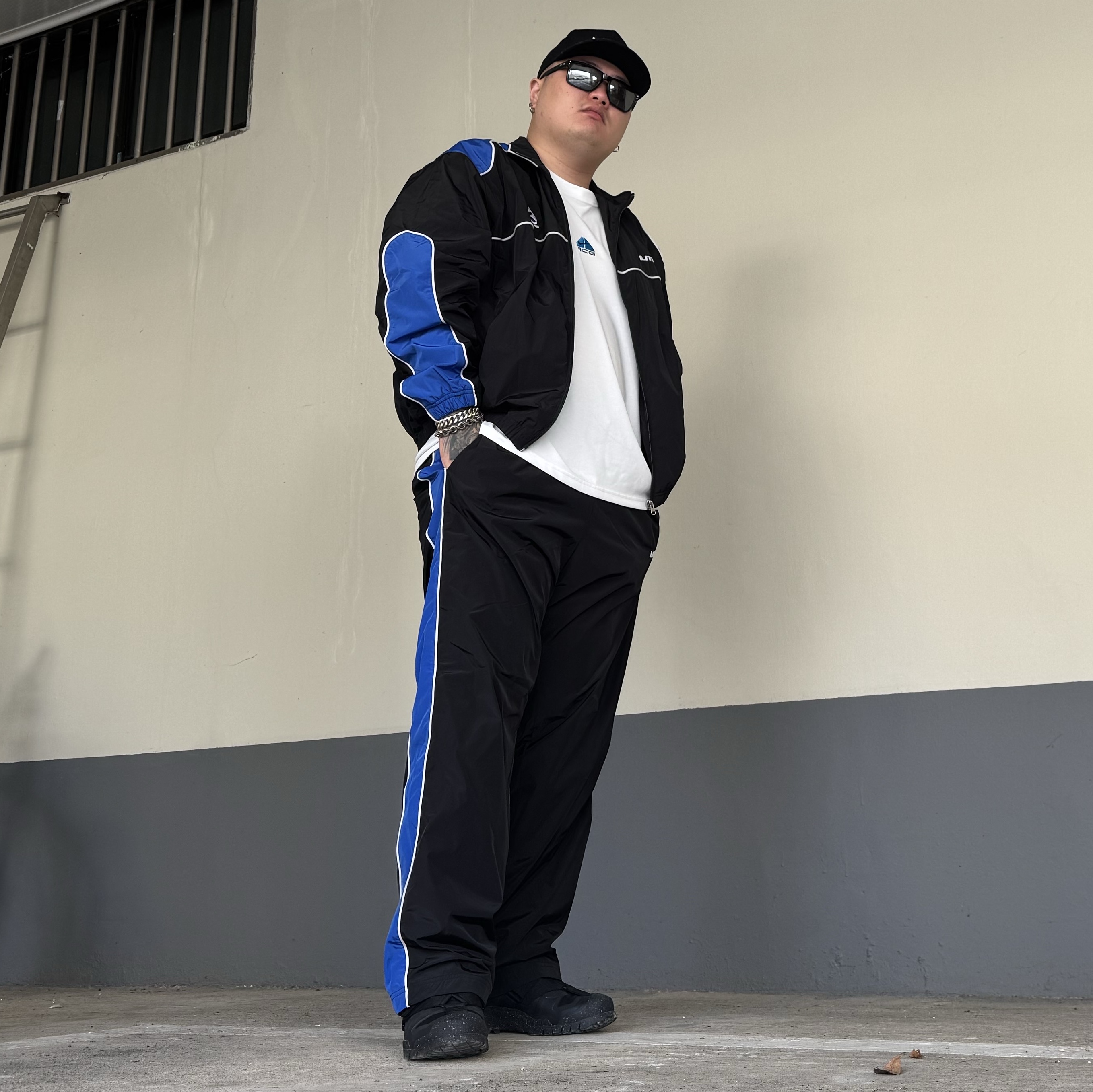 Nike x Undercover SFB Mountain Black, Nike ACG T-Shirt Summit White - Asia 착용 스타일