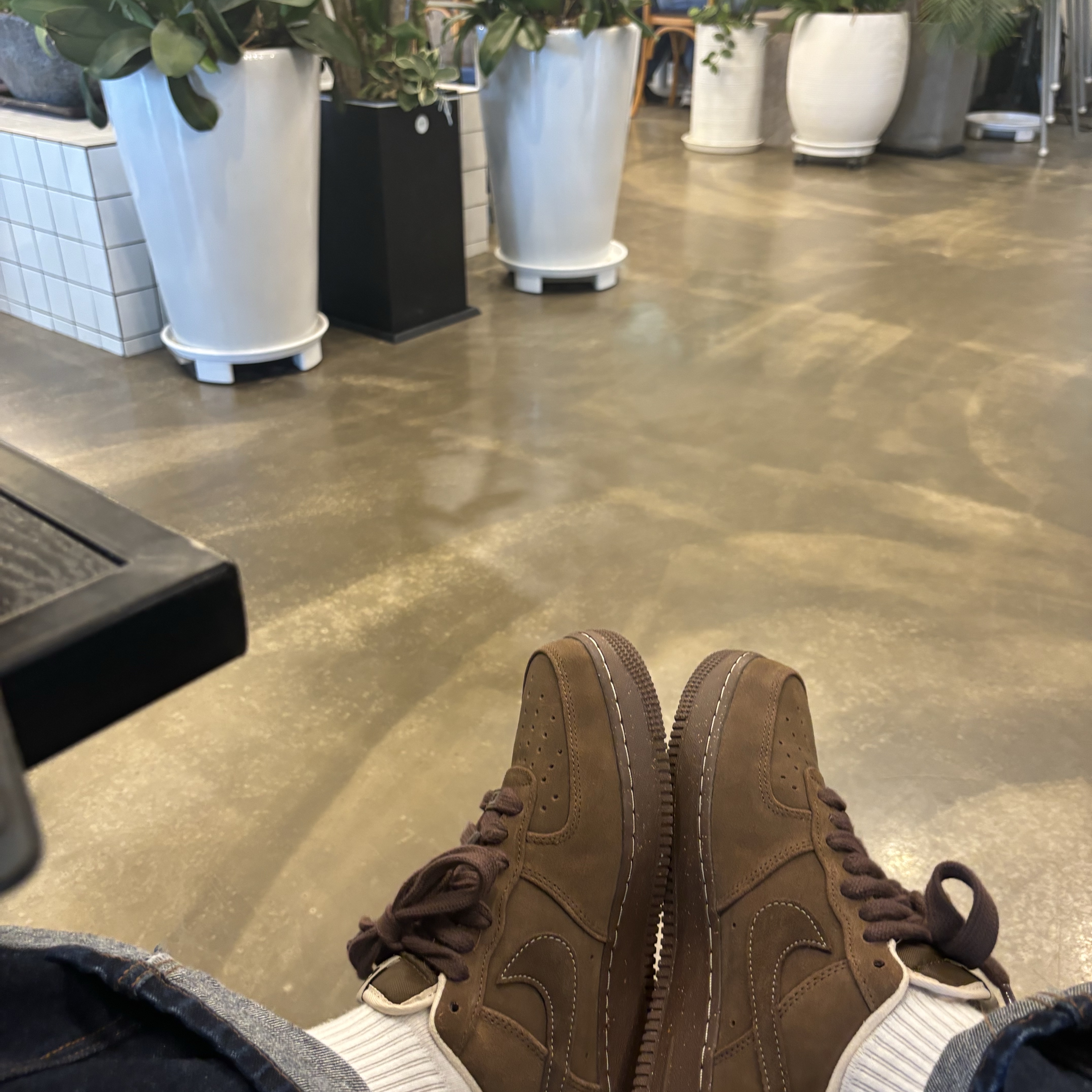 (W) Nike Air Force 1 '07 Cacao Wow 착용 스타일