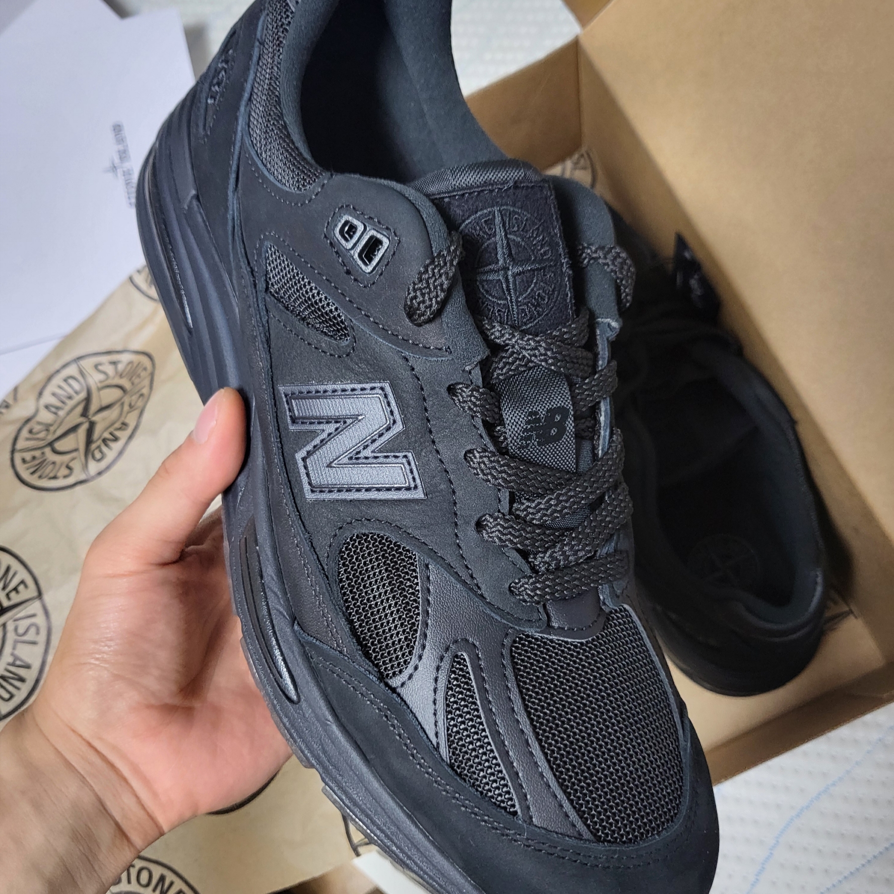 New Balance x Stone Island 991v2 Made in UK Black 착용 스타일