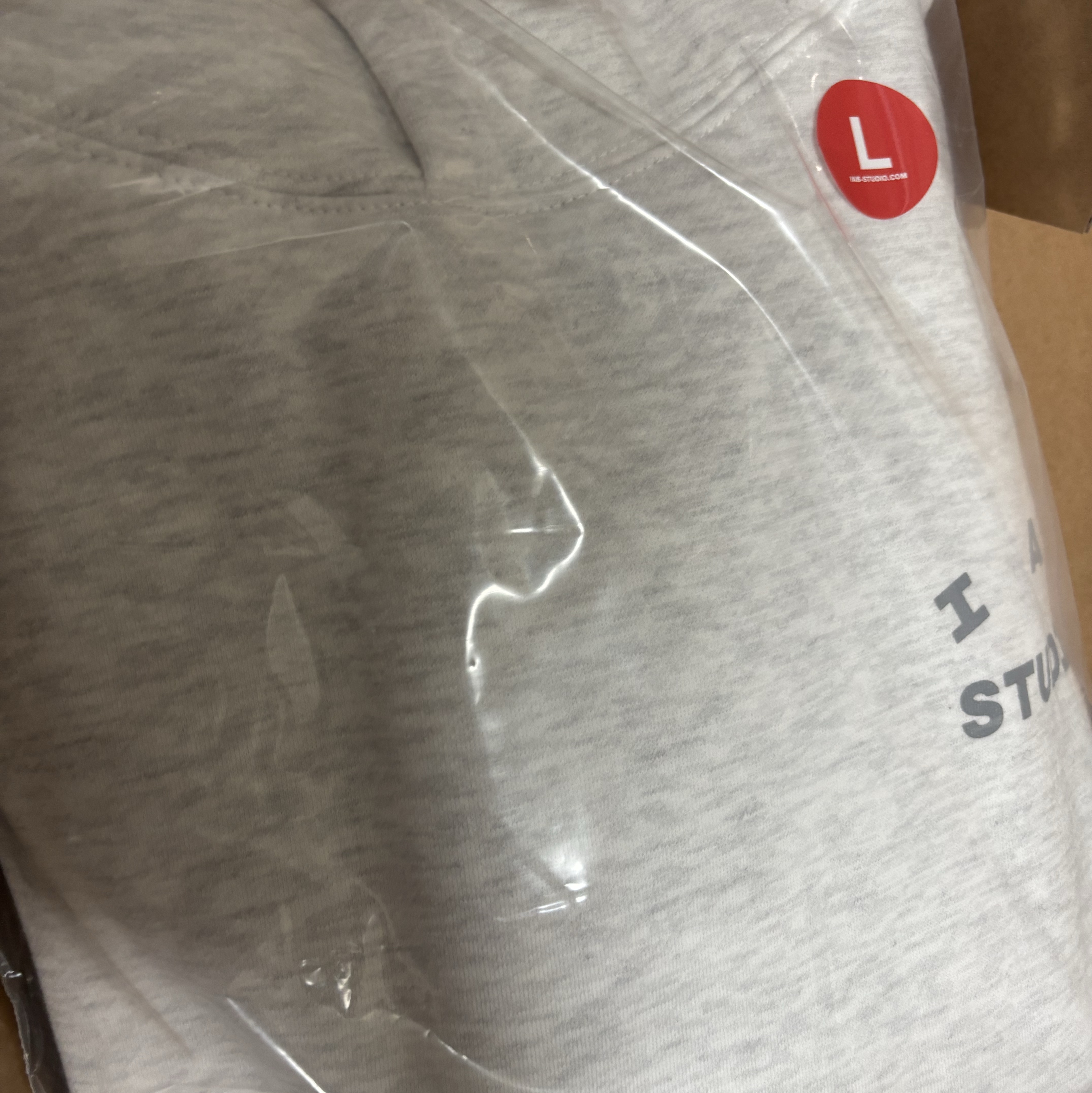 IAB Studio Hoodie Light Gray 착용 스타일 - 2
