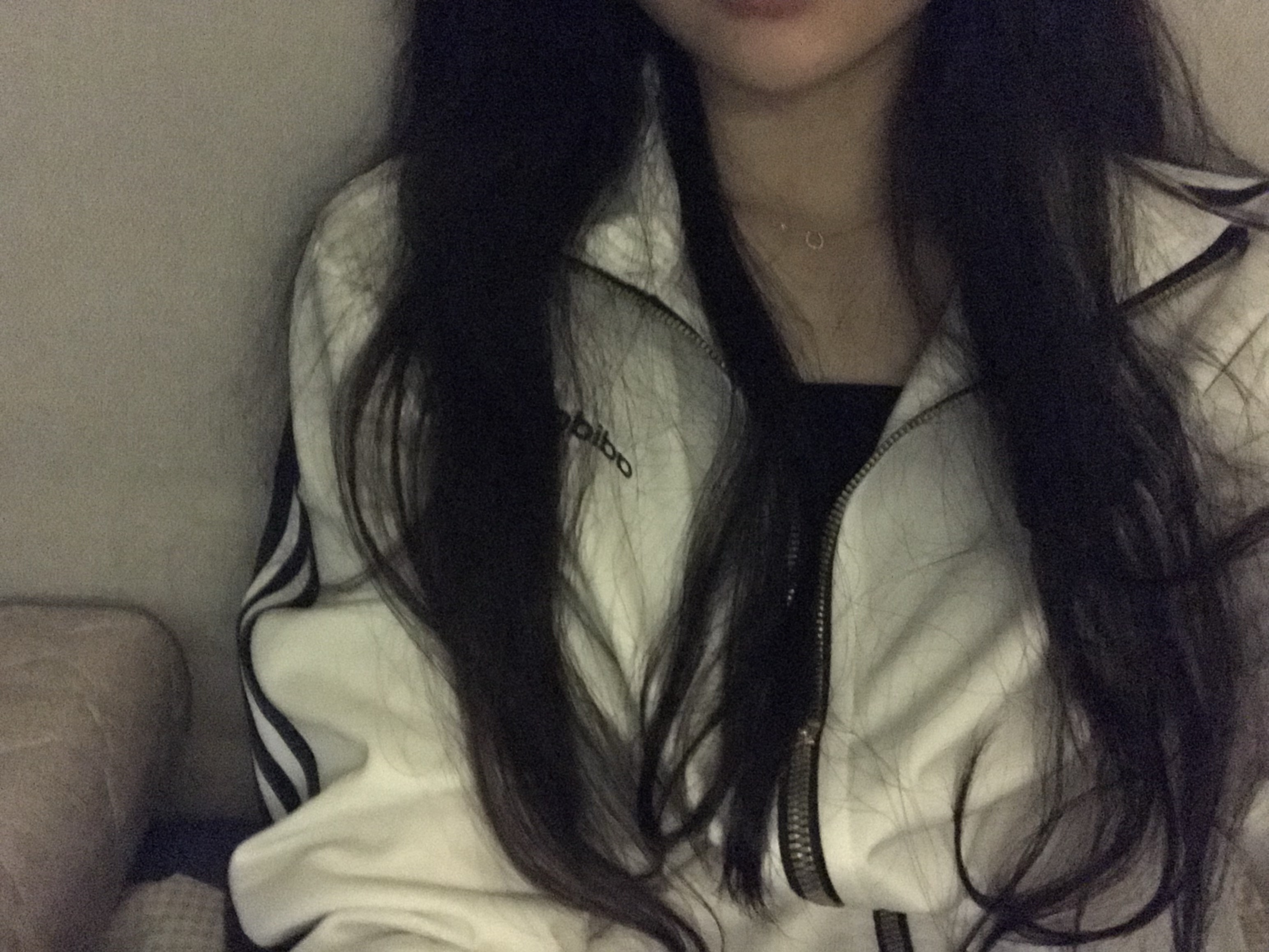 (W) Adidas Firebird Badge Track Top Cloud White - KR Sizing 착용 스타일