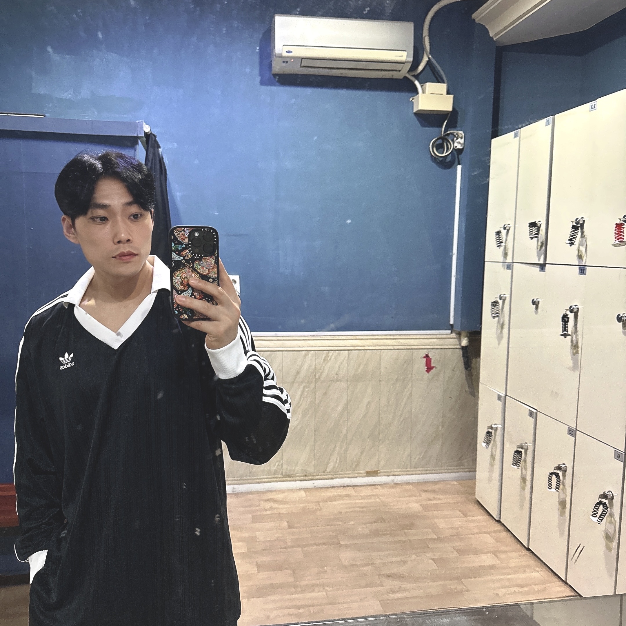 Adidas Adicolor Pique Football Long Sleeve T-Shirt Black - KR Sizing 착용 스타일