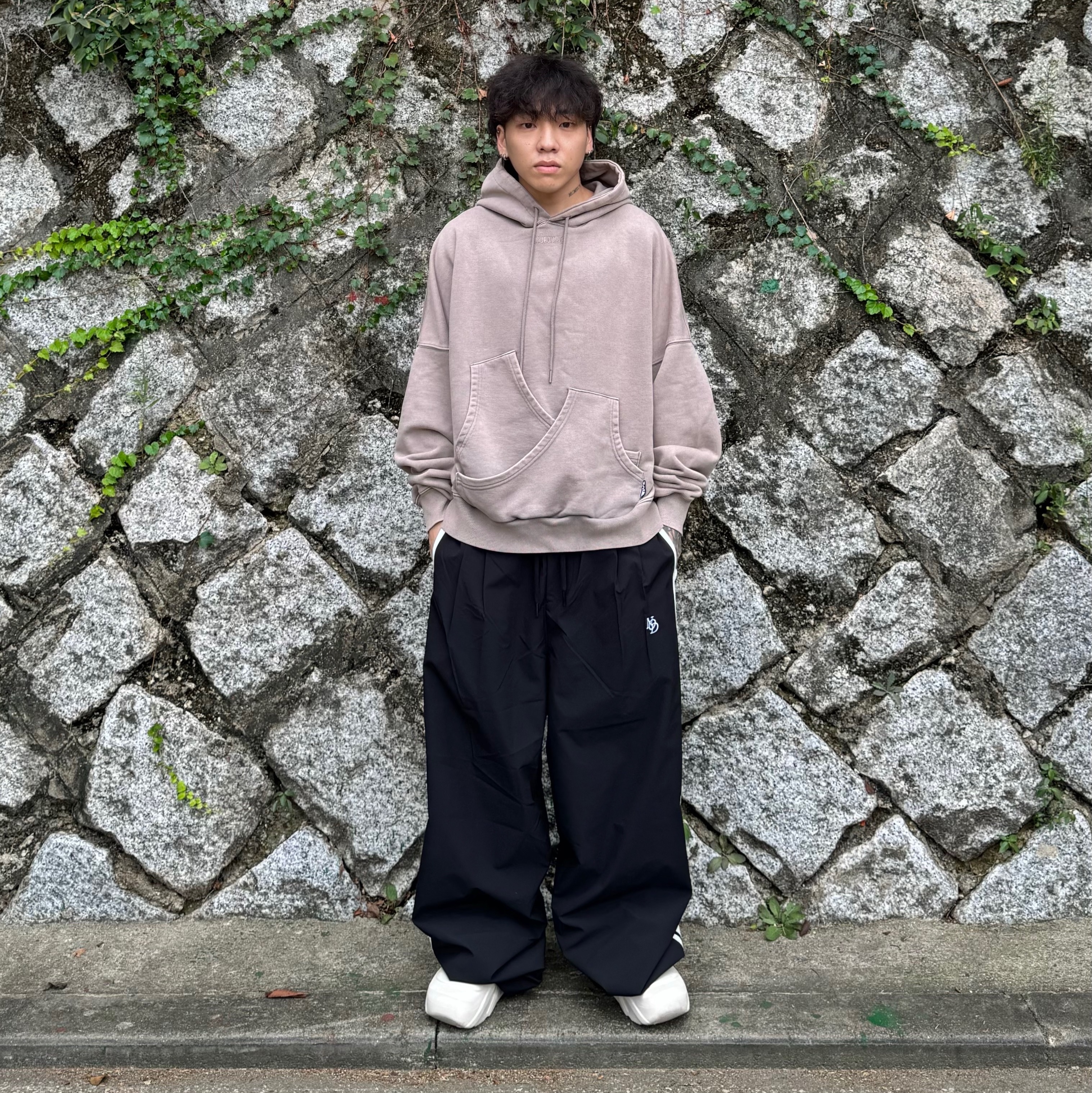 Crocs Echo Storm Tundra 착용 스타일 - 1