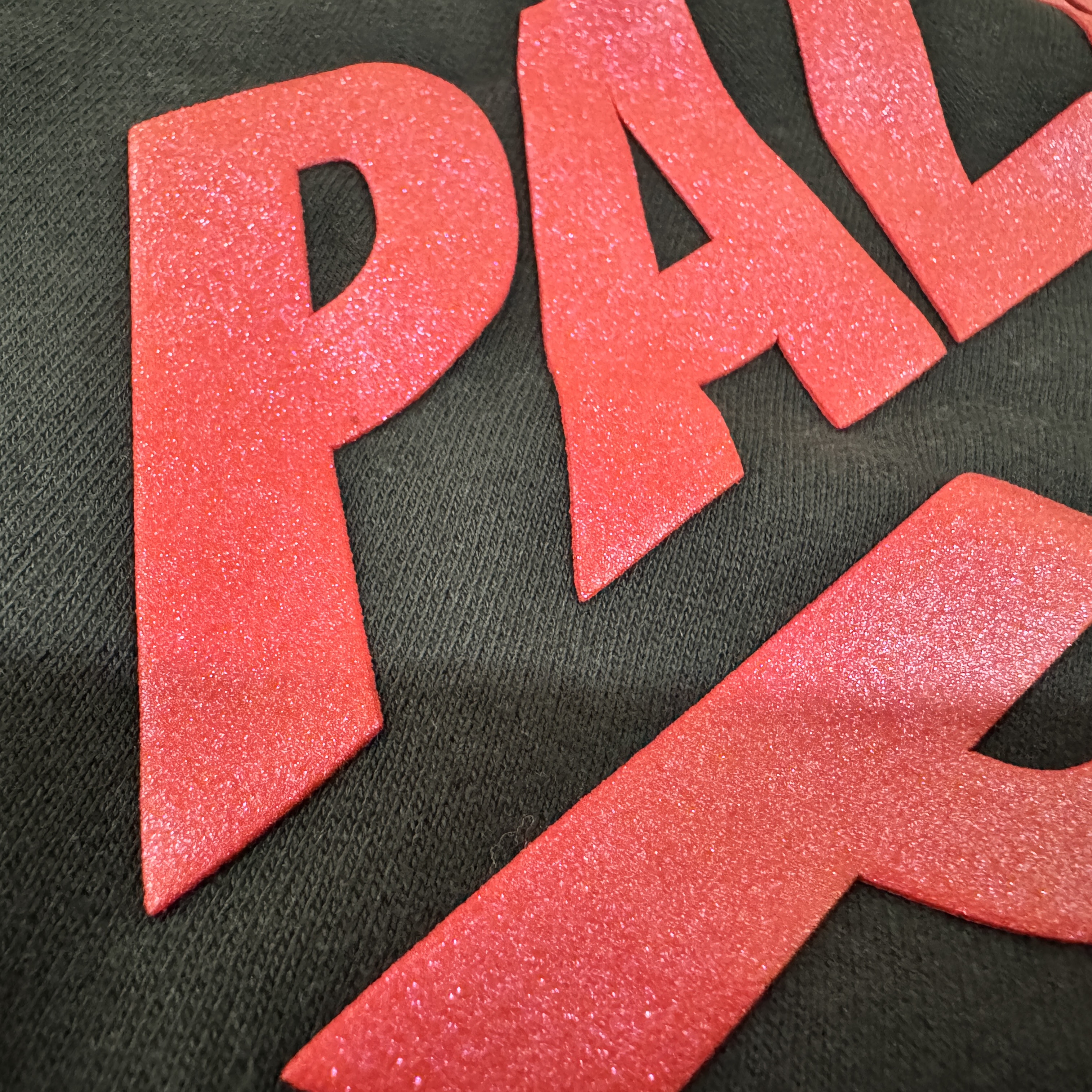 Palace P3 Glitter Crew Black - 24FW 착용 스타일 - 2
