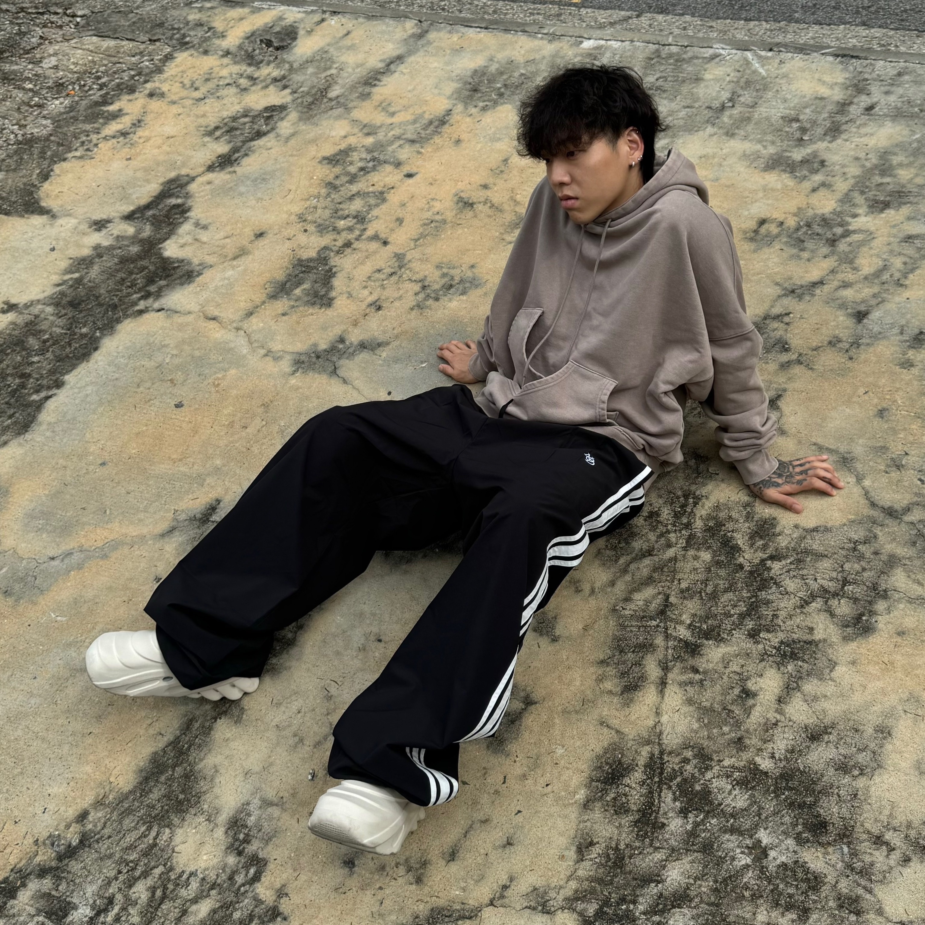 Crocs Echo Storm Tundra 착용 스타일 - 4