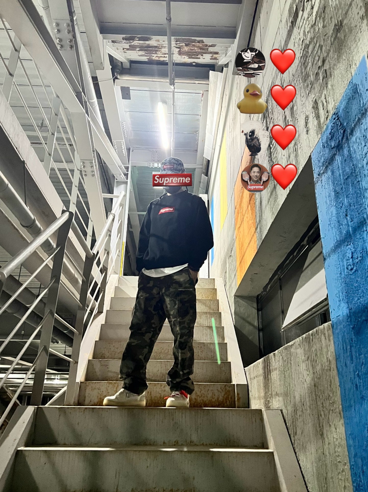 Nike x Off-White Air Force 1 Low The Ten, Supreme Box Logo Crewneck Black - 22FW 착용 스타일