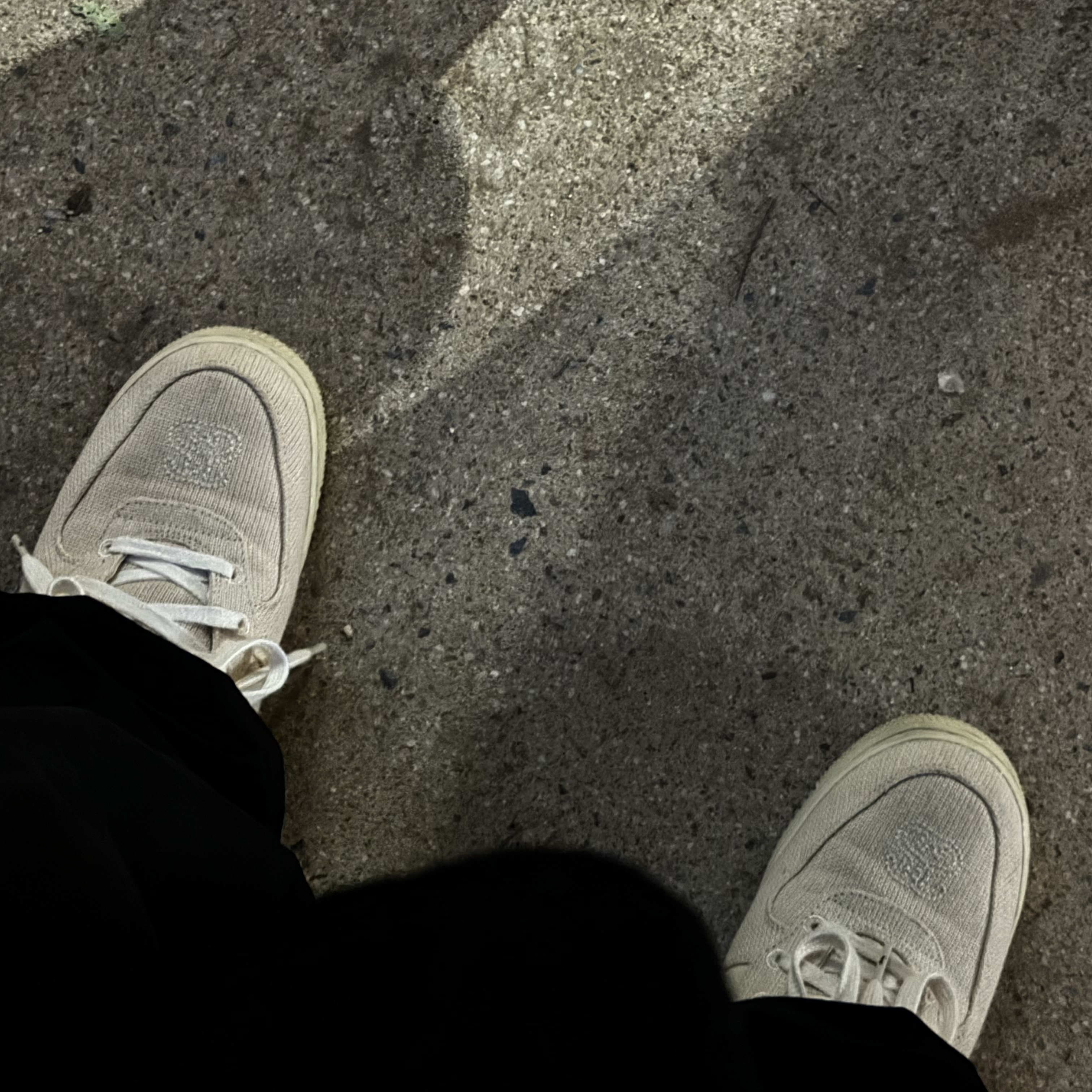 Nike x Stussy Air Force 1 '07 Mid SP Fossil 착용 스타일