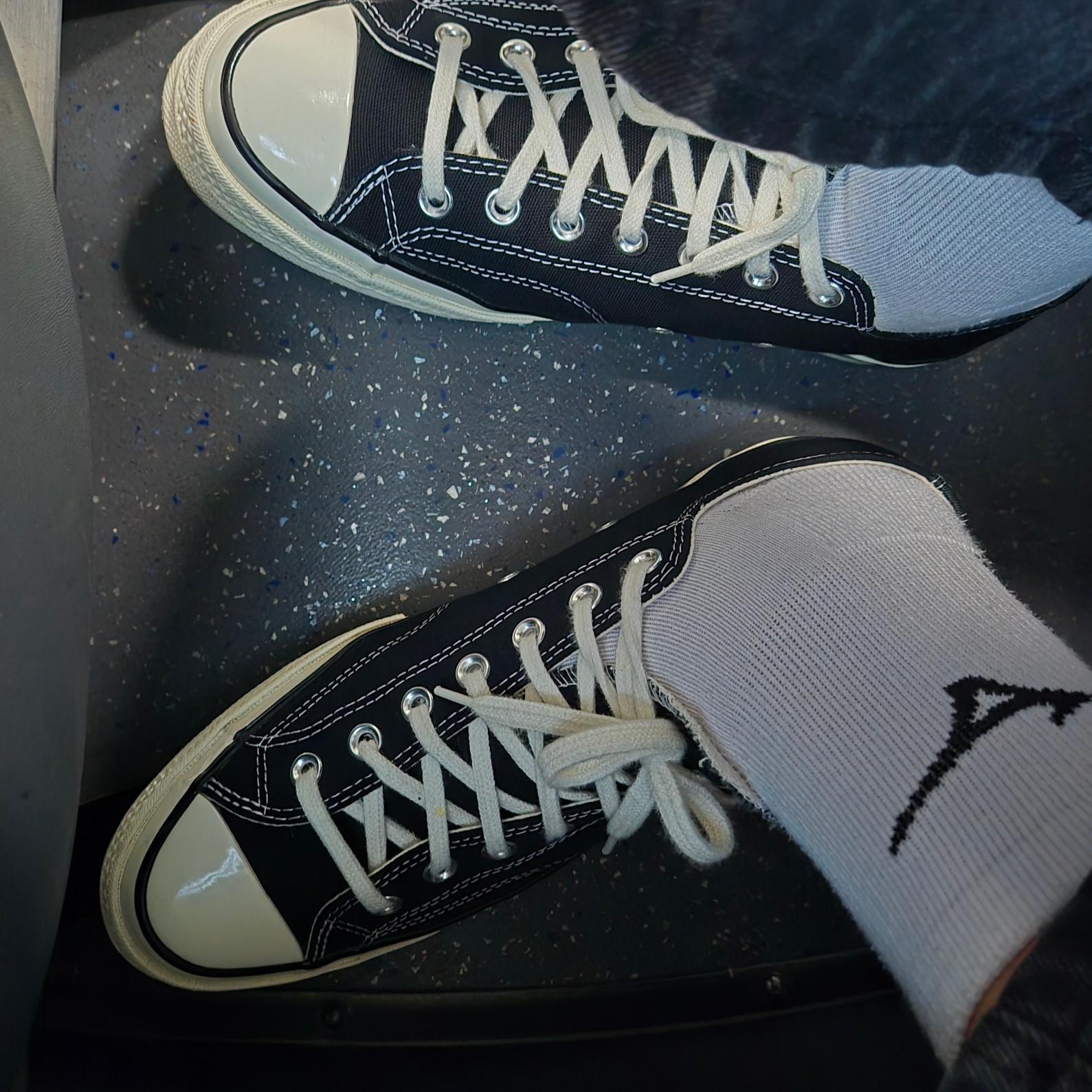 Converse Chuck 70 Ox Black - Standard 착용 스타일
