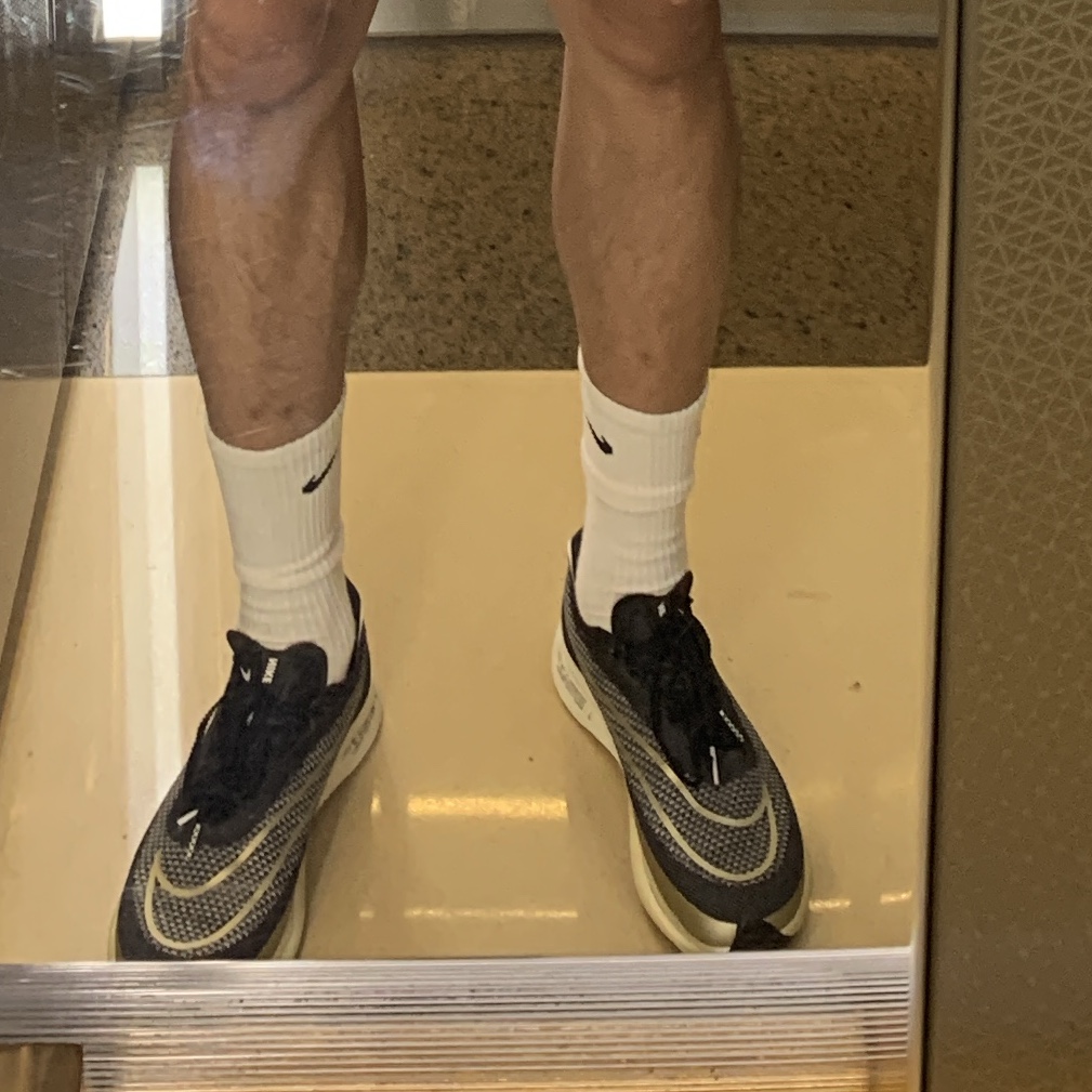 Nike ZoomX Streakfly Black White 착용 스타일